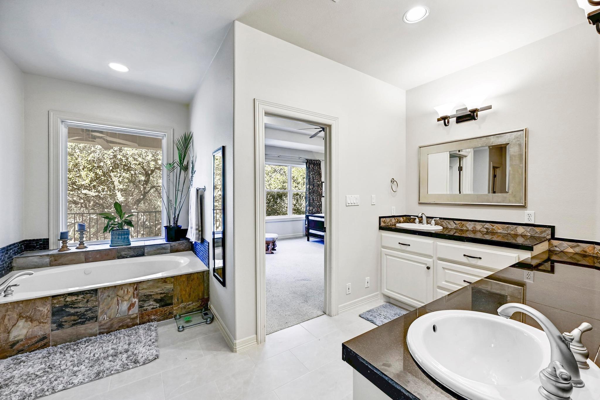 6708 Dogwood Creek Dr, Austin, TX 78746