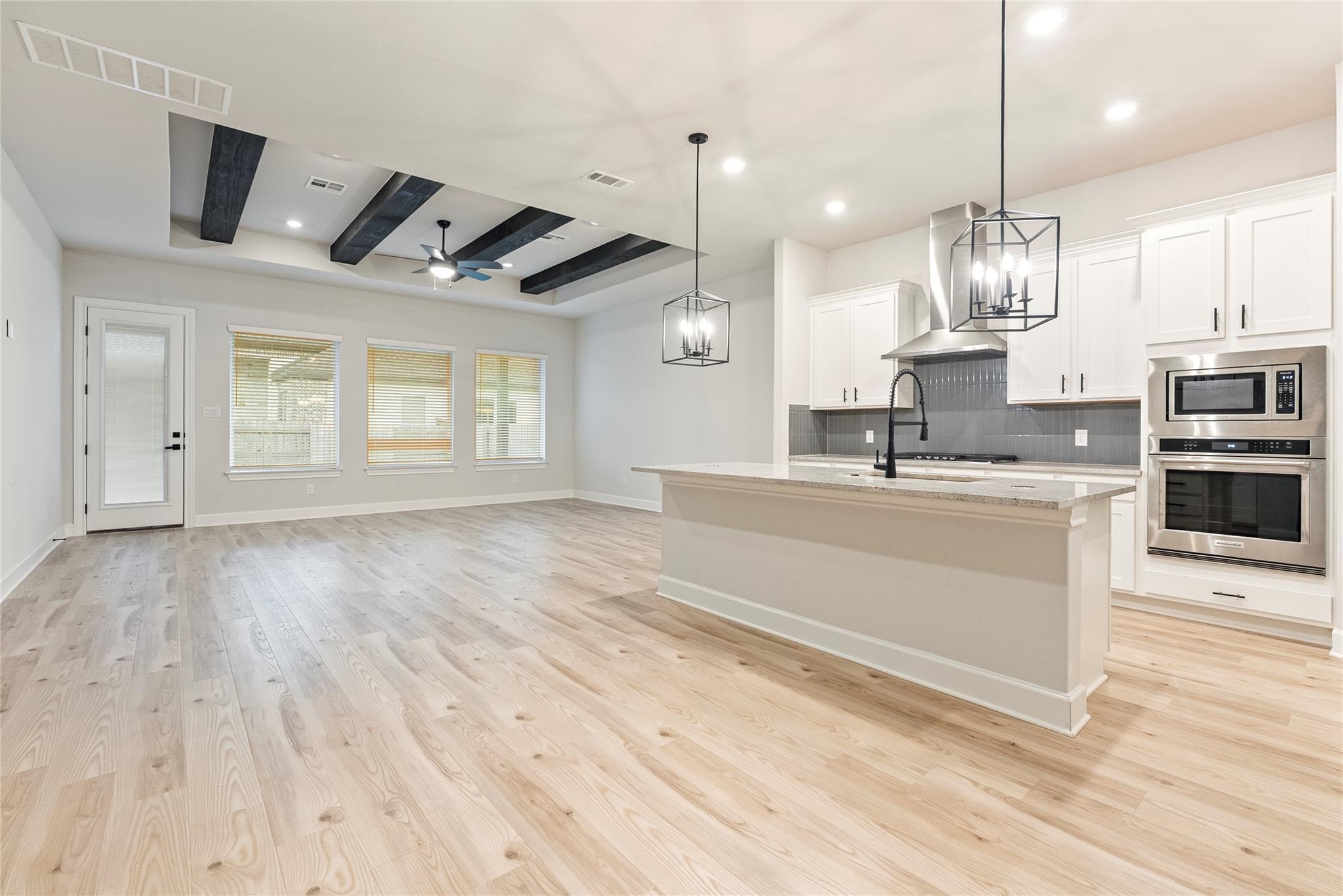 17113 Howdy Way, Manor, TX 78653