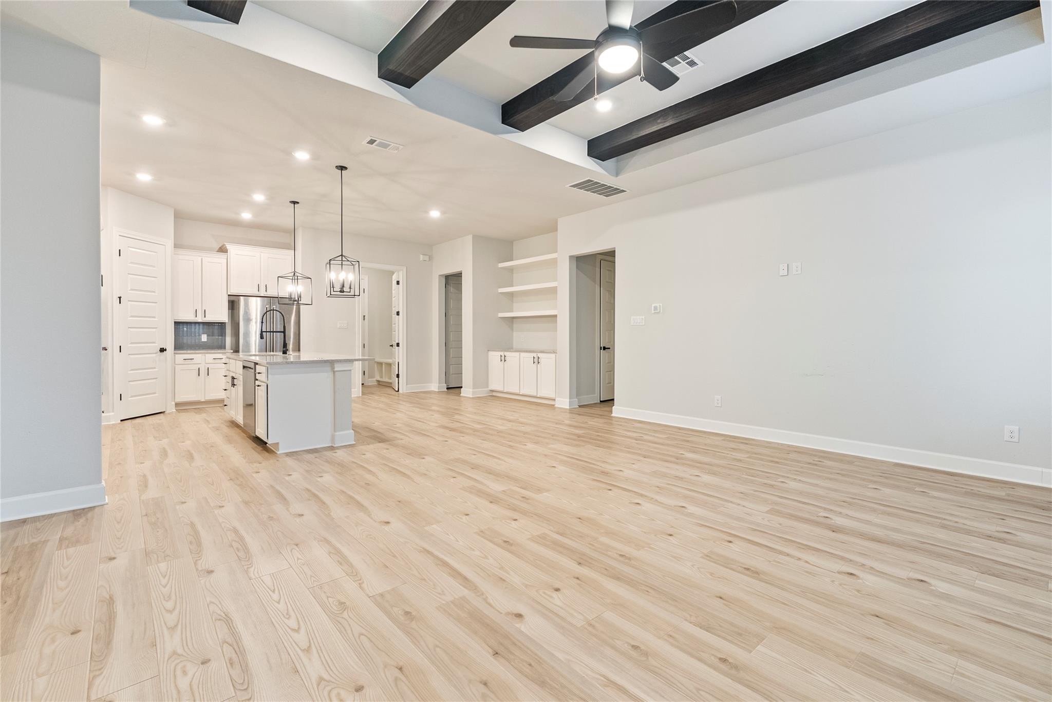 17113 Howdy Way, Manor, TX 78653