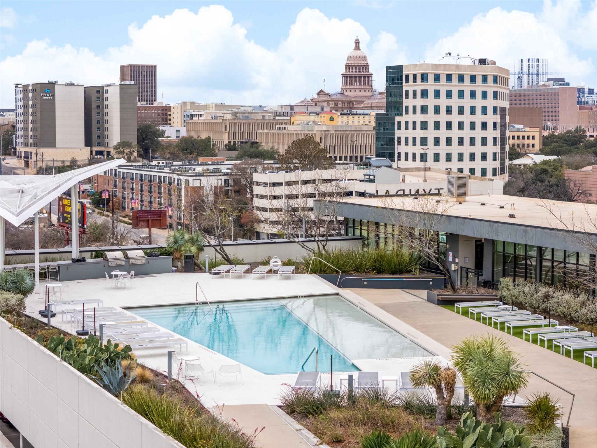 800 Embassy Dr # 237, Austin, TX 78702