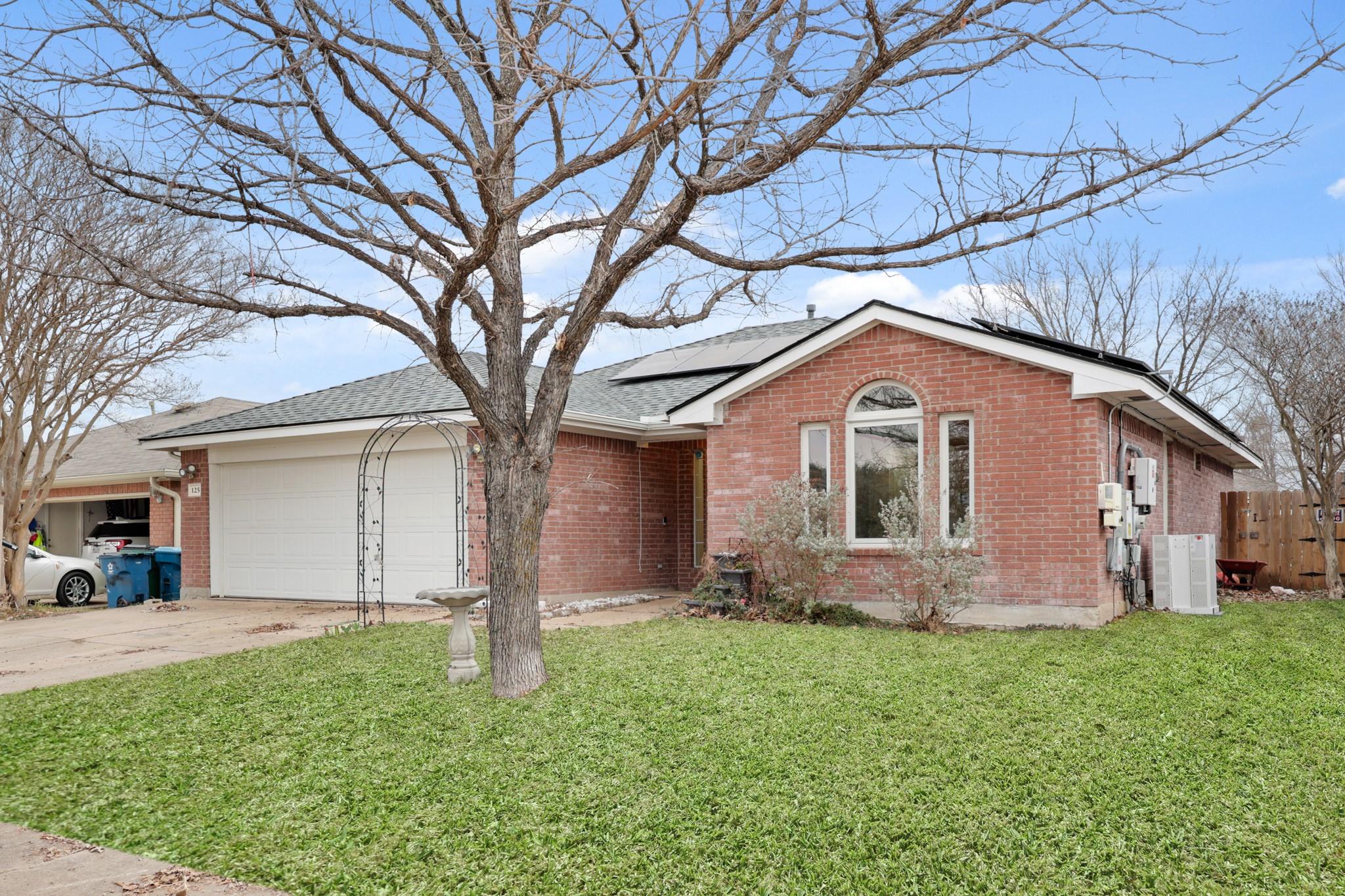 125 Blue Ridge Trl, Elgin, TX 78621