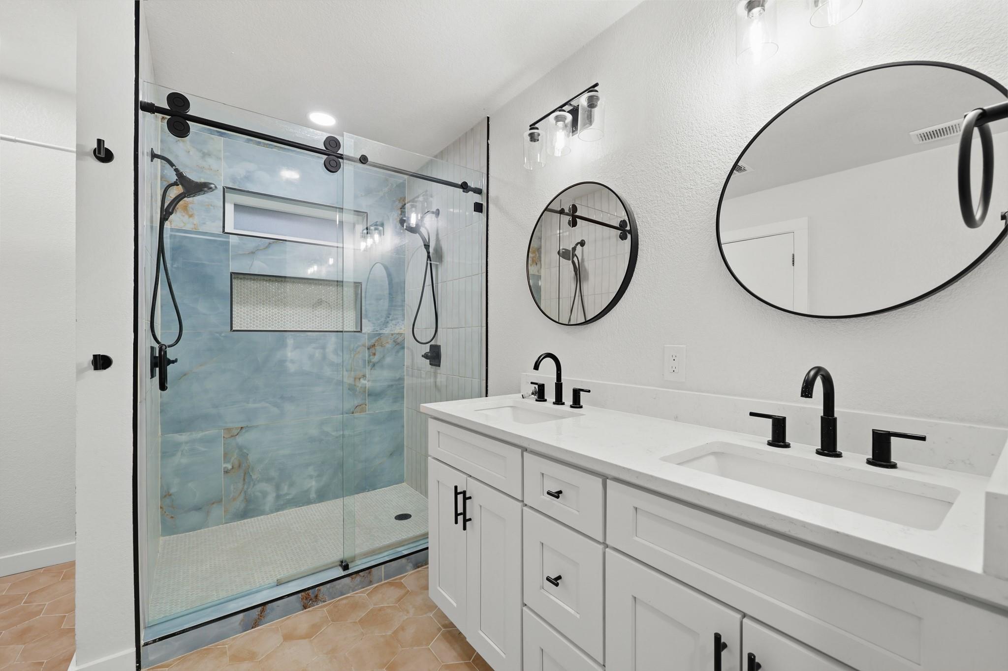 125 Blue Ridge Trl, Elgin, TX 78621