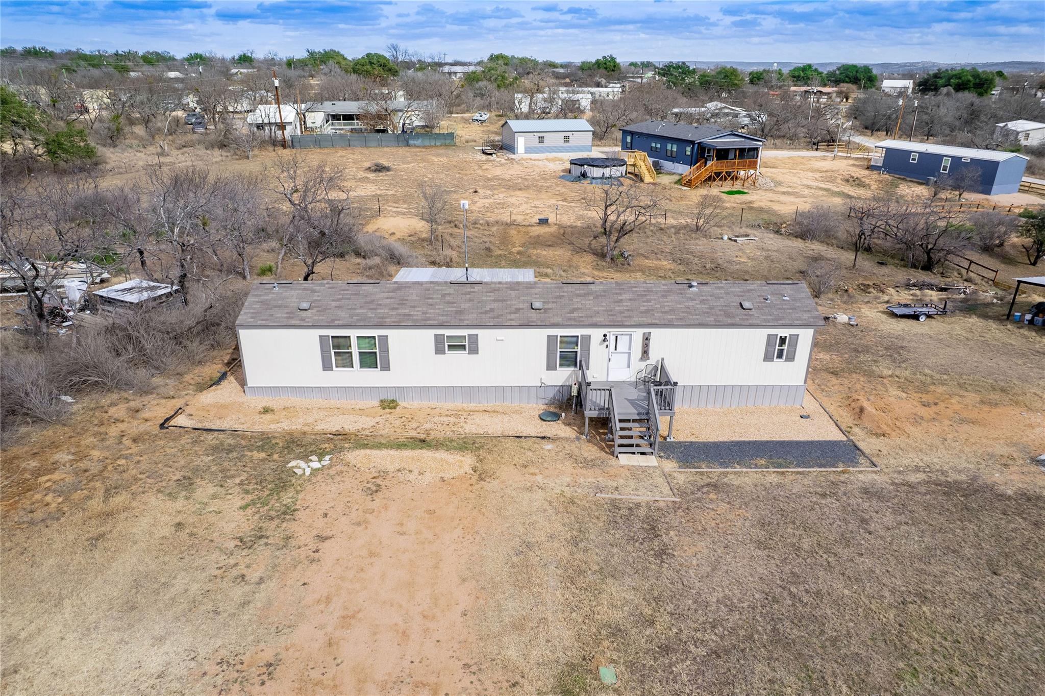 456 Saturn, Kingsland, TX 78639