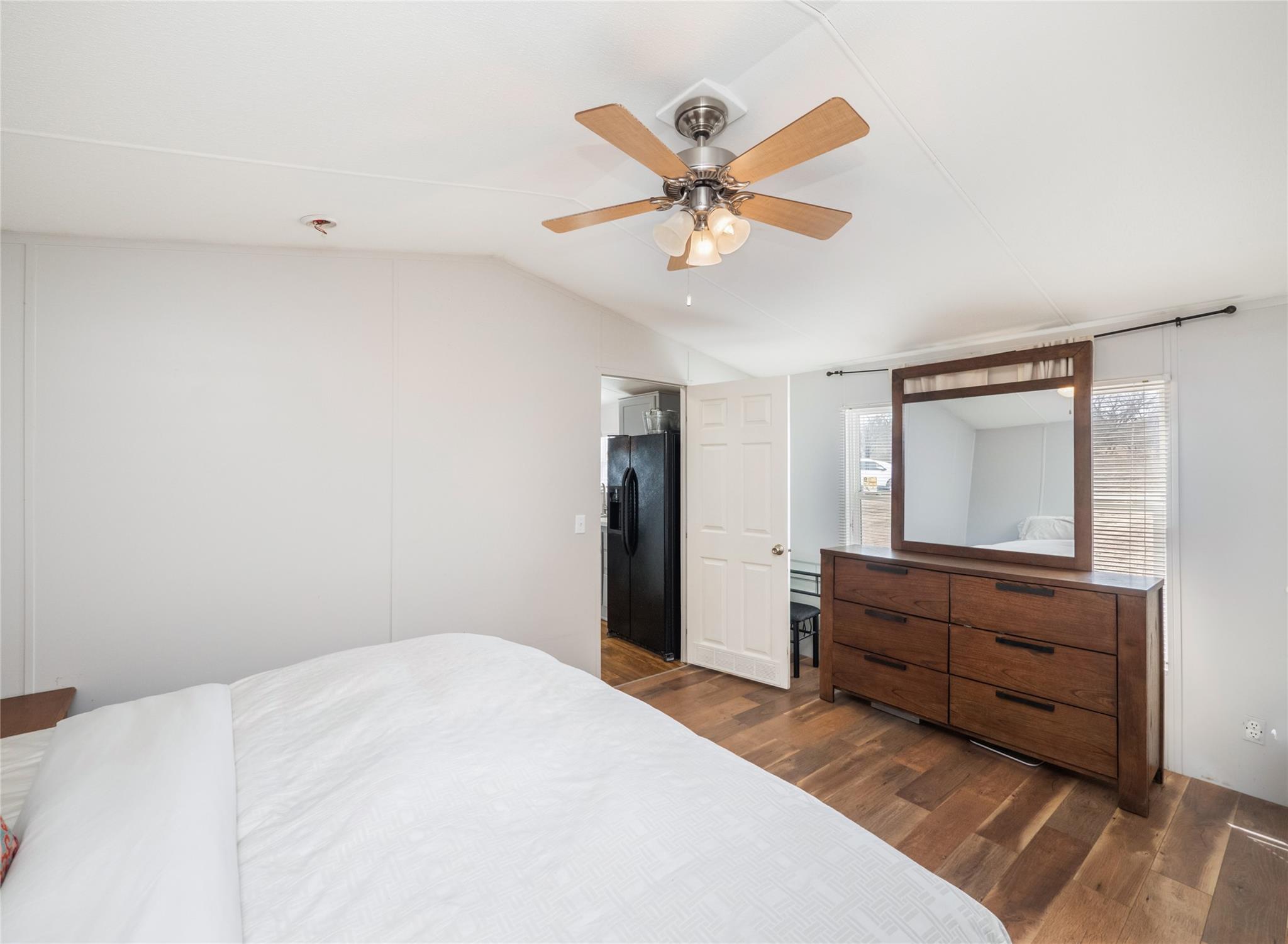 456 Saturn, Kingsland, TX 78639