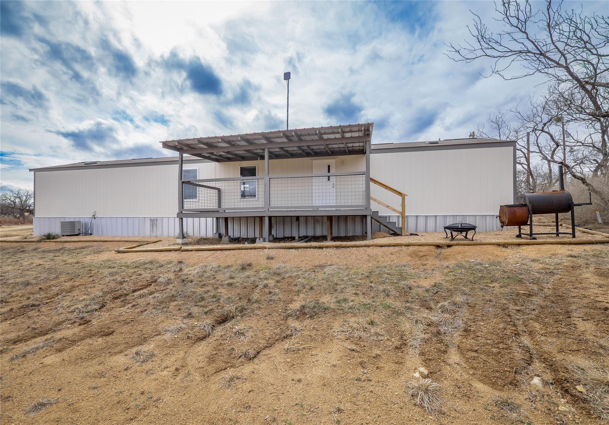 456 Saturn, Kingsland, TX 78639