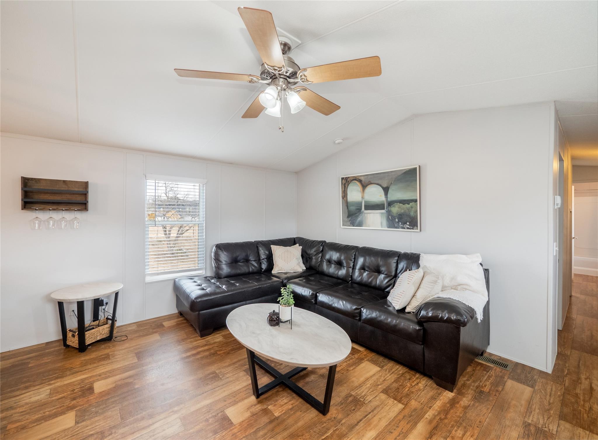 456 Saturn, Kingsland, TX 78639