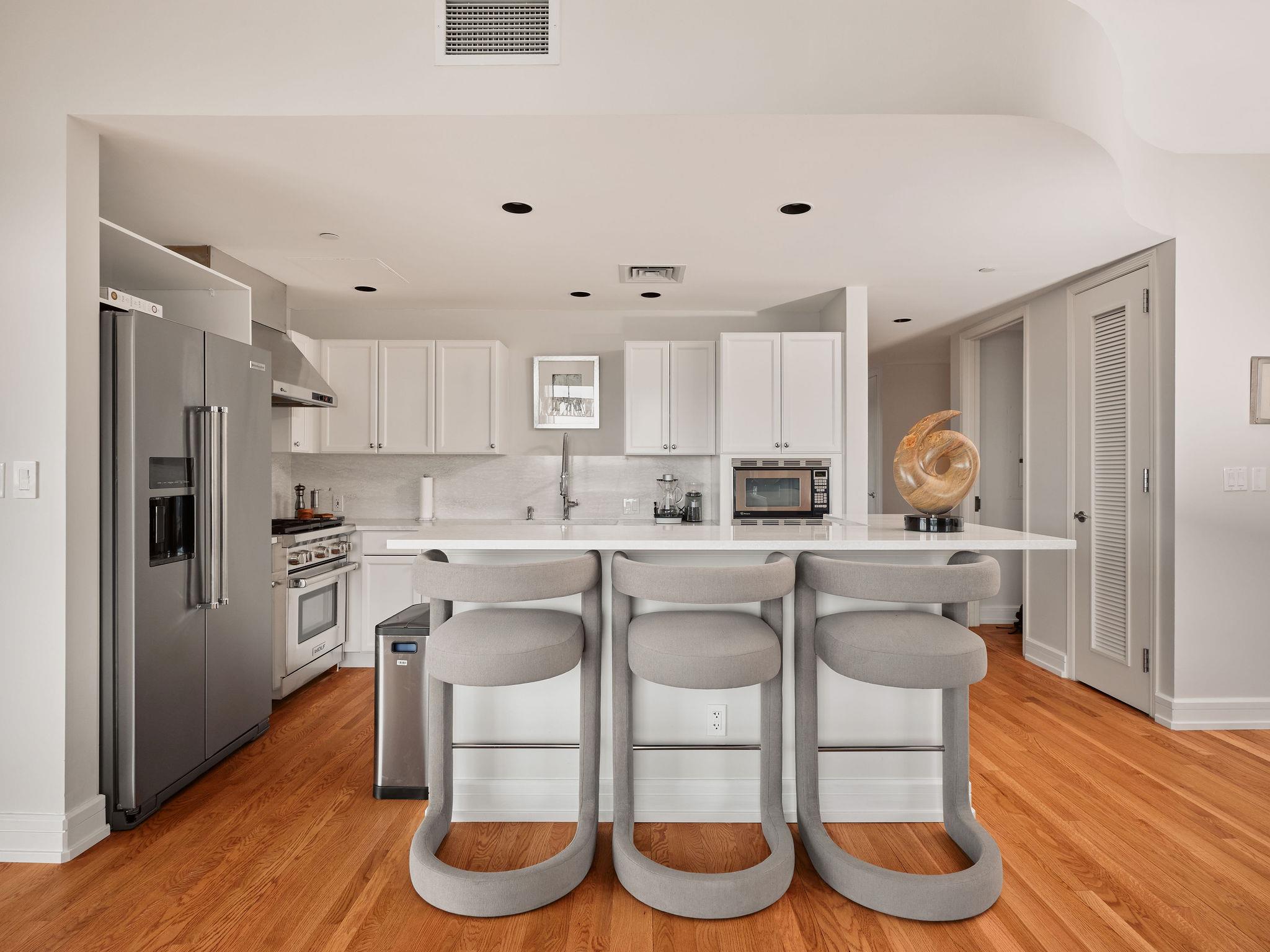 901 W 9th St # 706, Austin, TX 78703