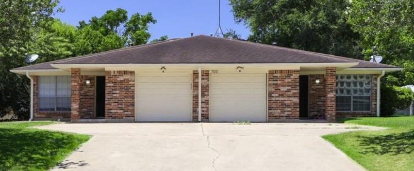 703 E Germania St # B, Brenham, TX 77833