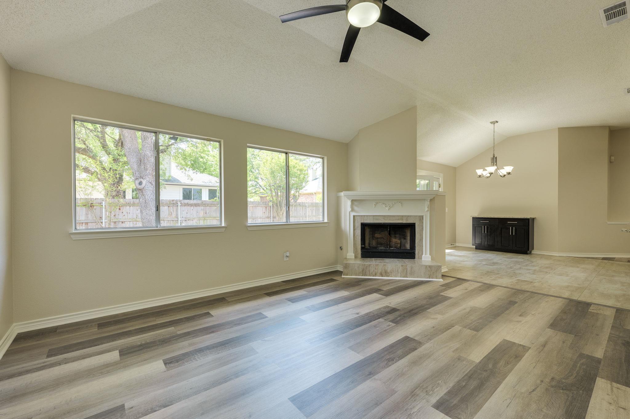 6613 Bramber Ln, Austin, TX 78754