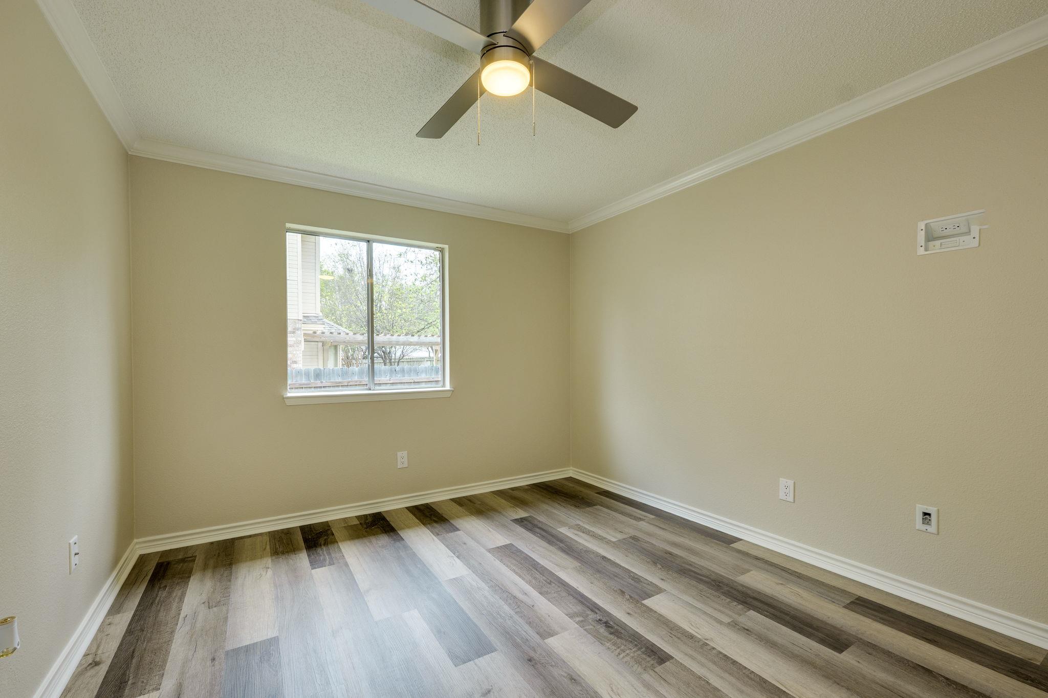 6613 Bramber Ln, Austin, TX 78754