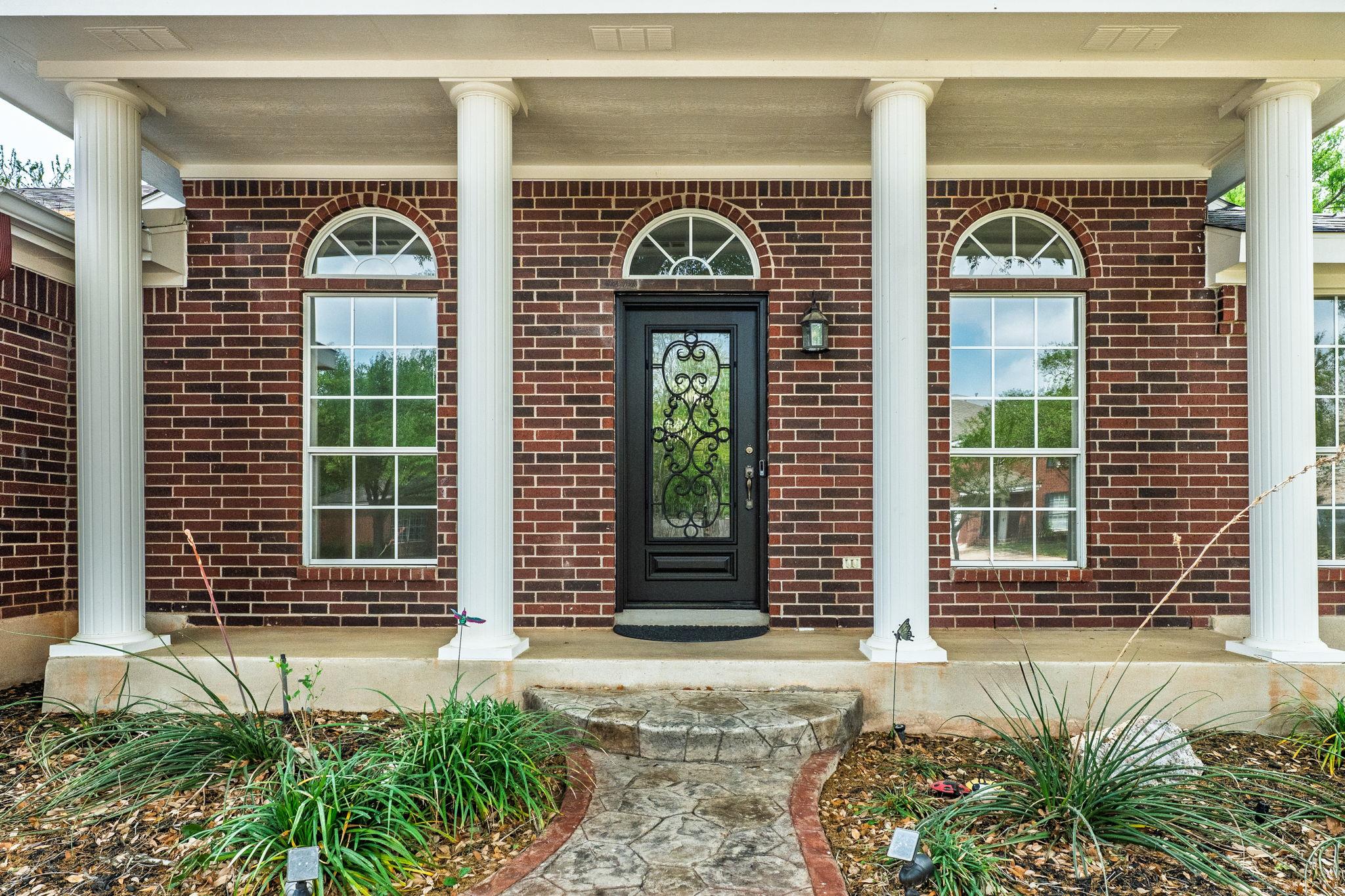 6613 Bramber Ln, Austin, TX 78754