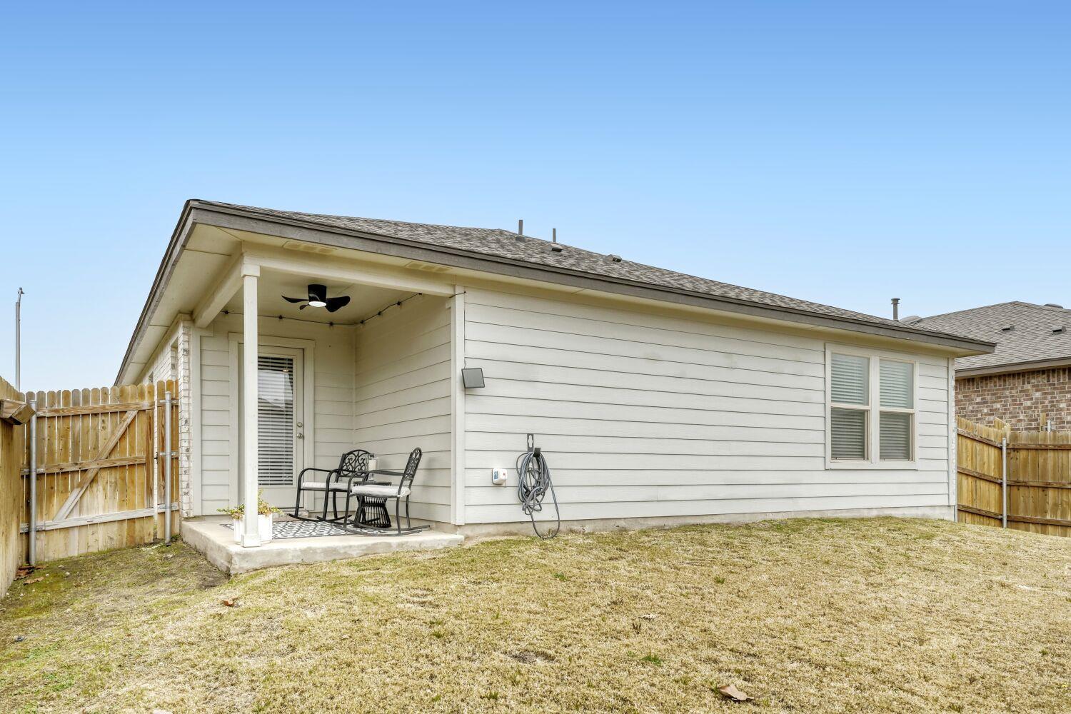 200 Coda Xing, Georgetown, TX 78633