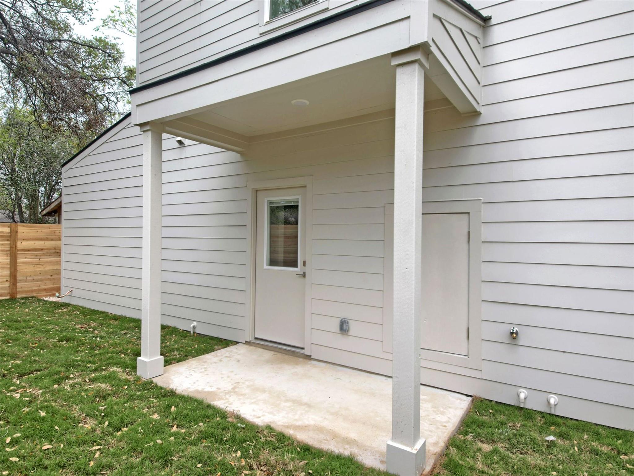 6111 Carnation Ter # 2, Austin, TX 78741