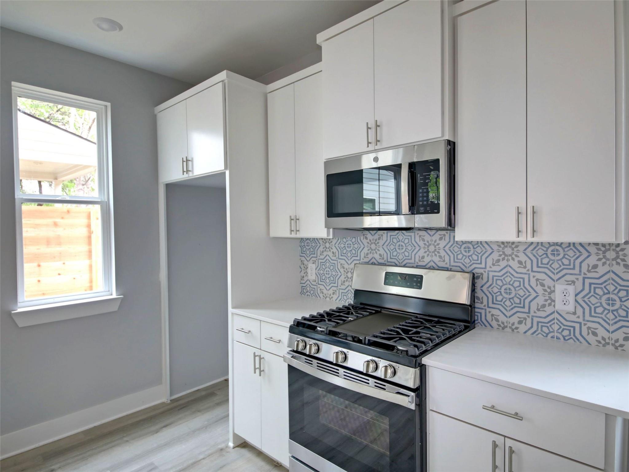 6111 Carnation Ter # 2, Austin, TX 78741