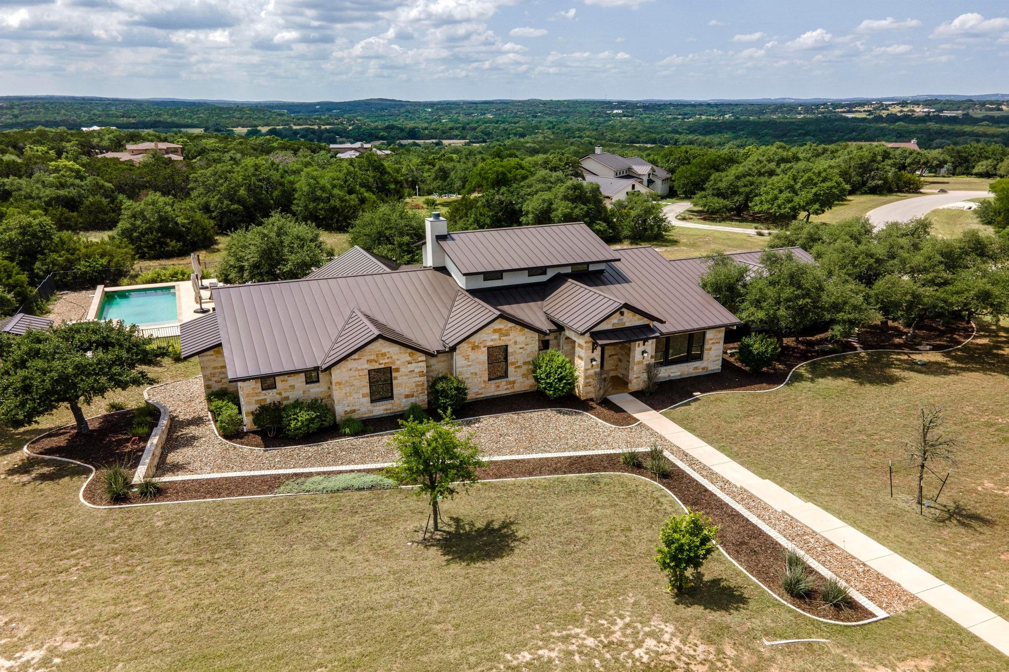 3400 Tuscany Dr, Driftwood, TX 78619