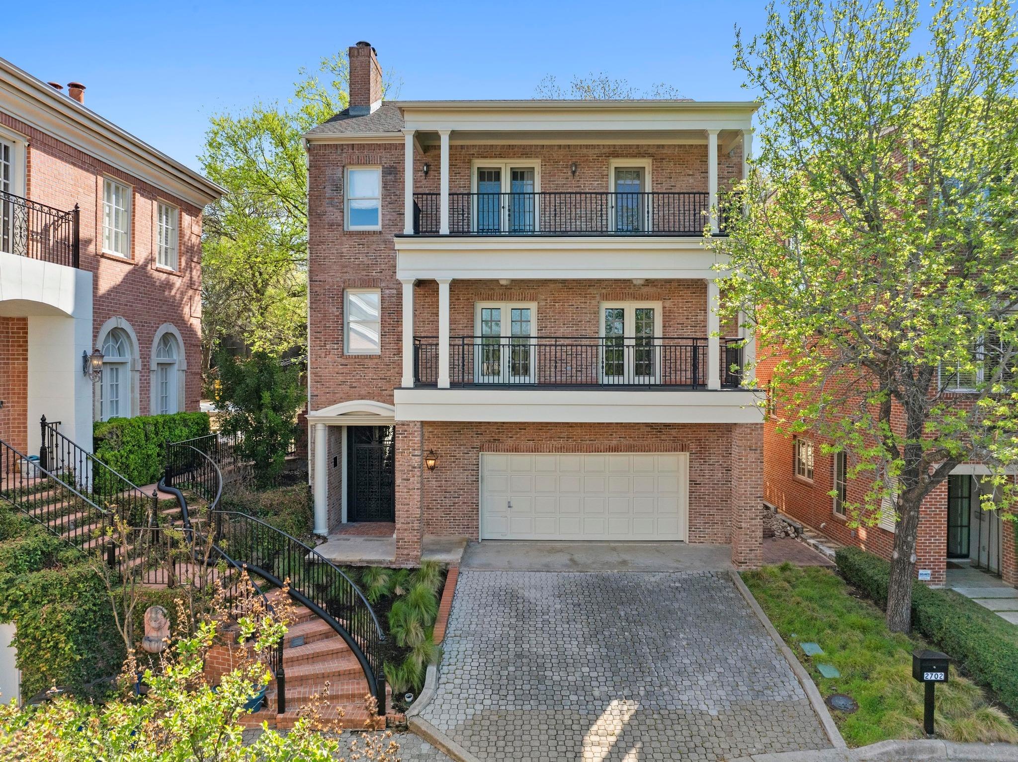 2702 Hillview Green Ln, Austin, TX 78703