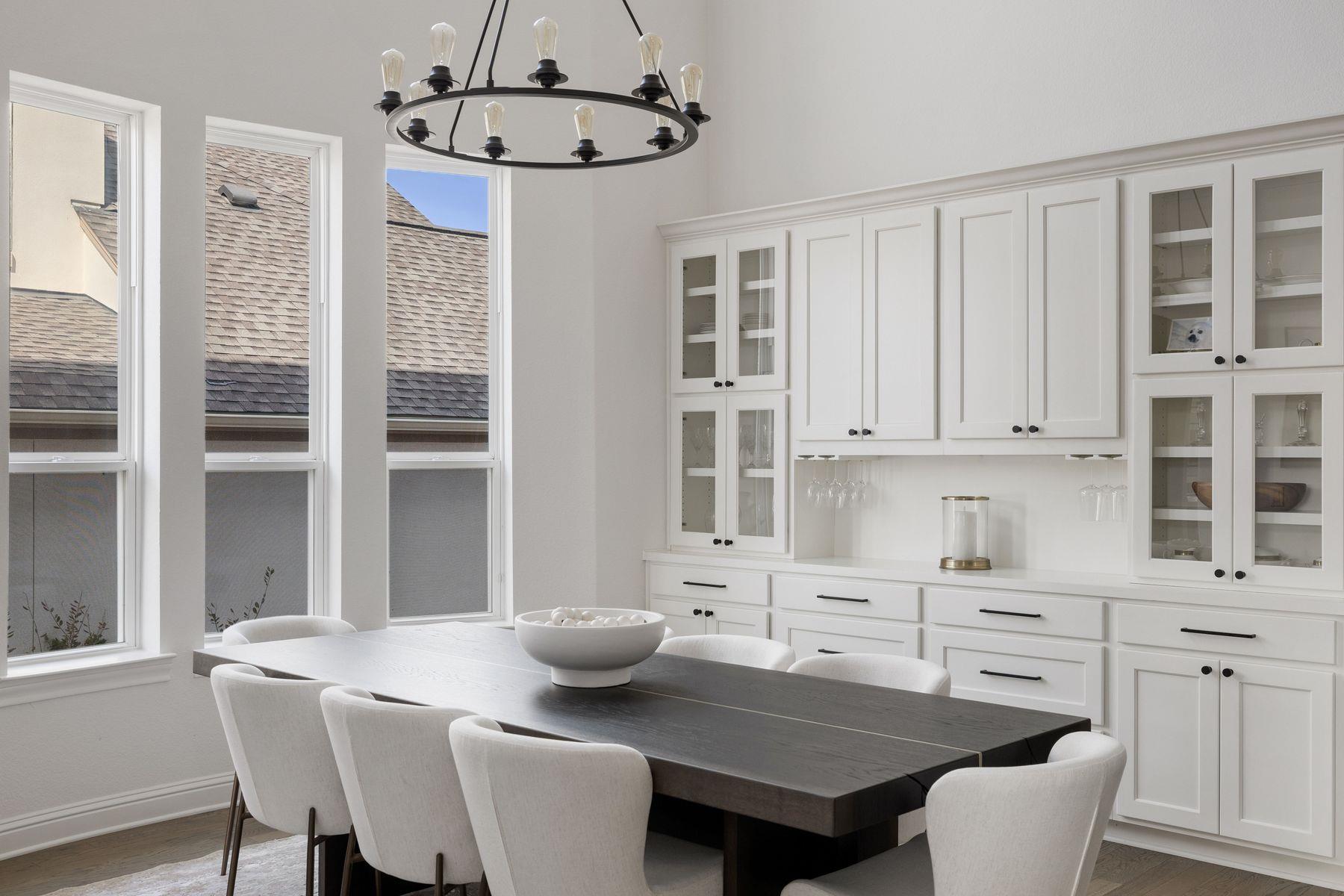 4236 Starry Night Dr, Leander, TX 78641