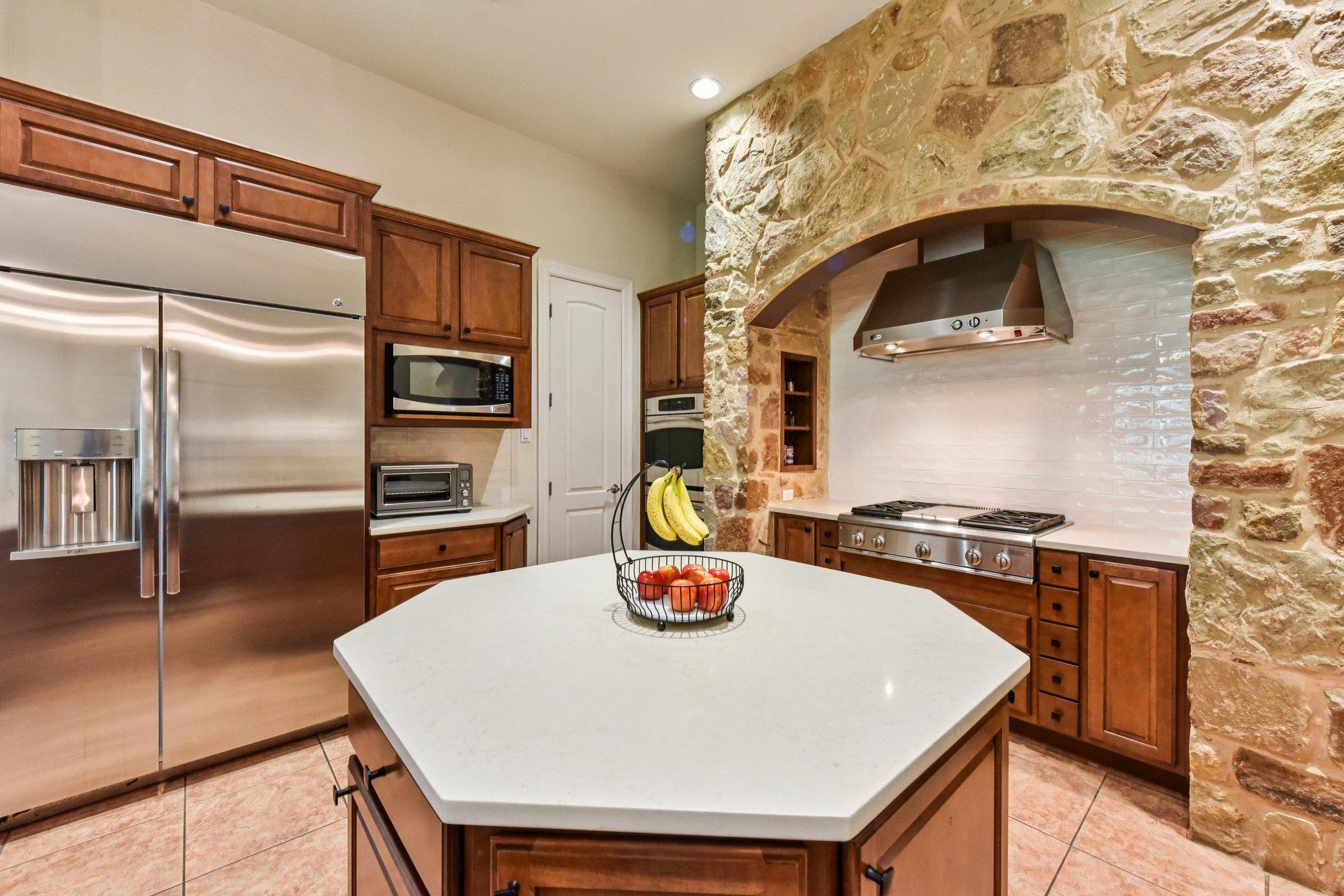 10617 Camillia Blossom Ln, Austin, TX 78748