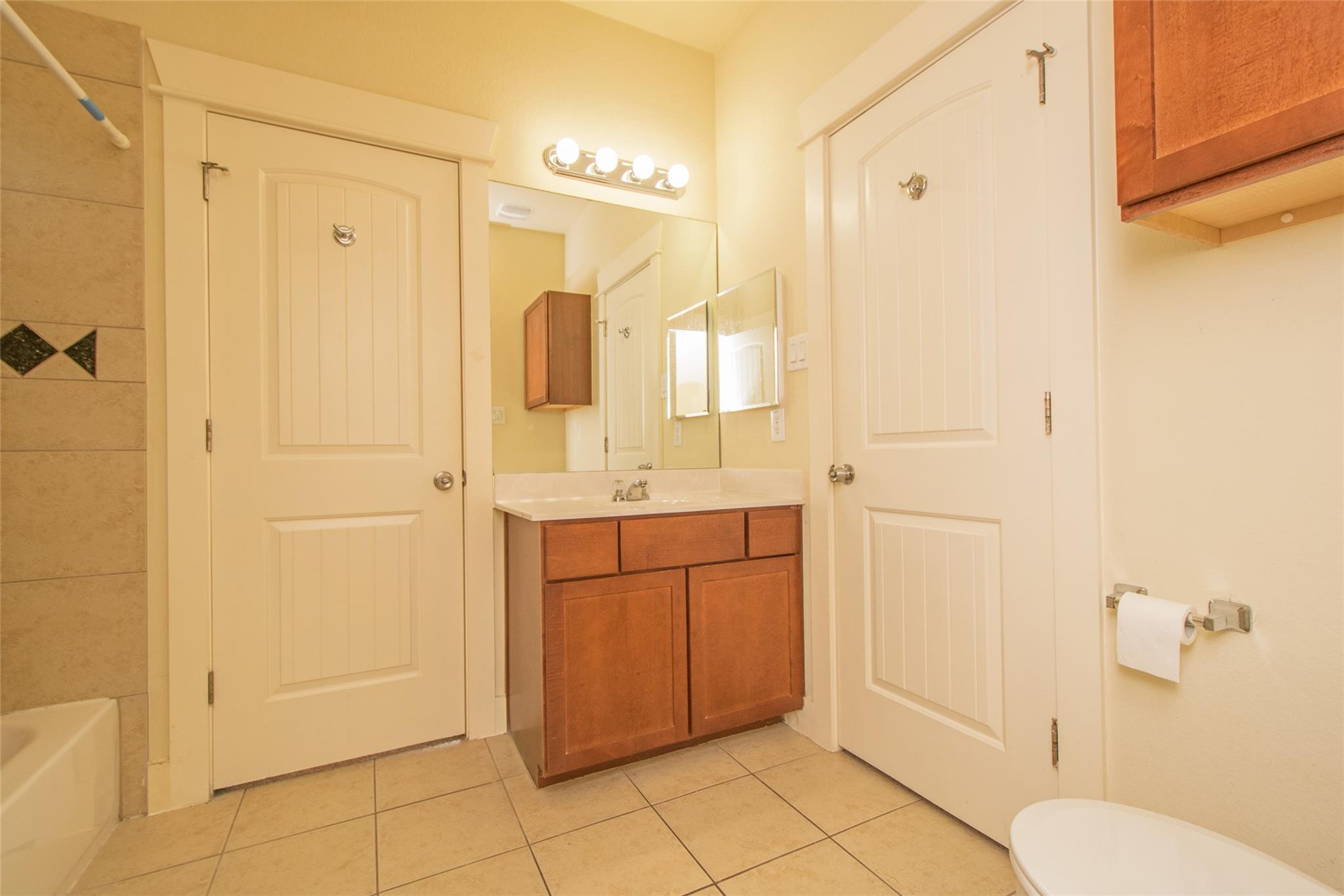 5405 Avenue H # A, Austin, TX 78751