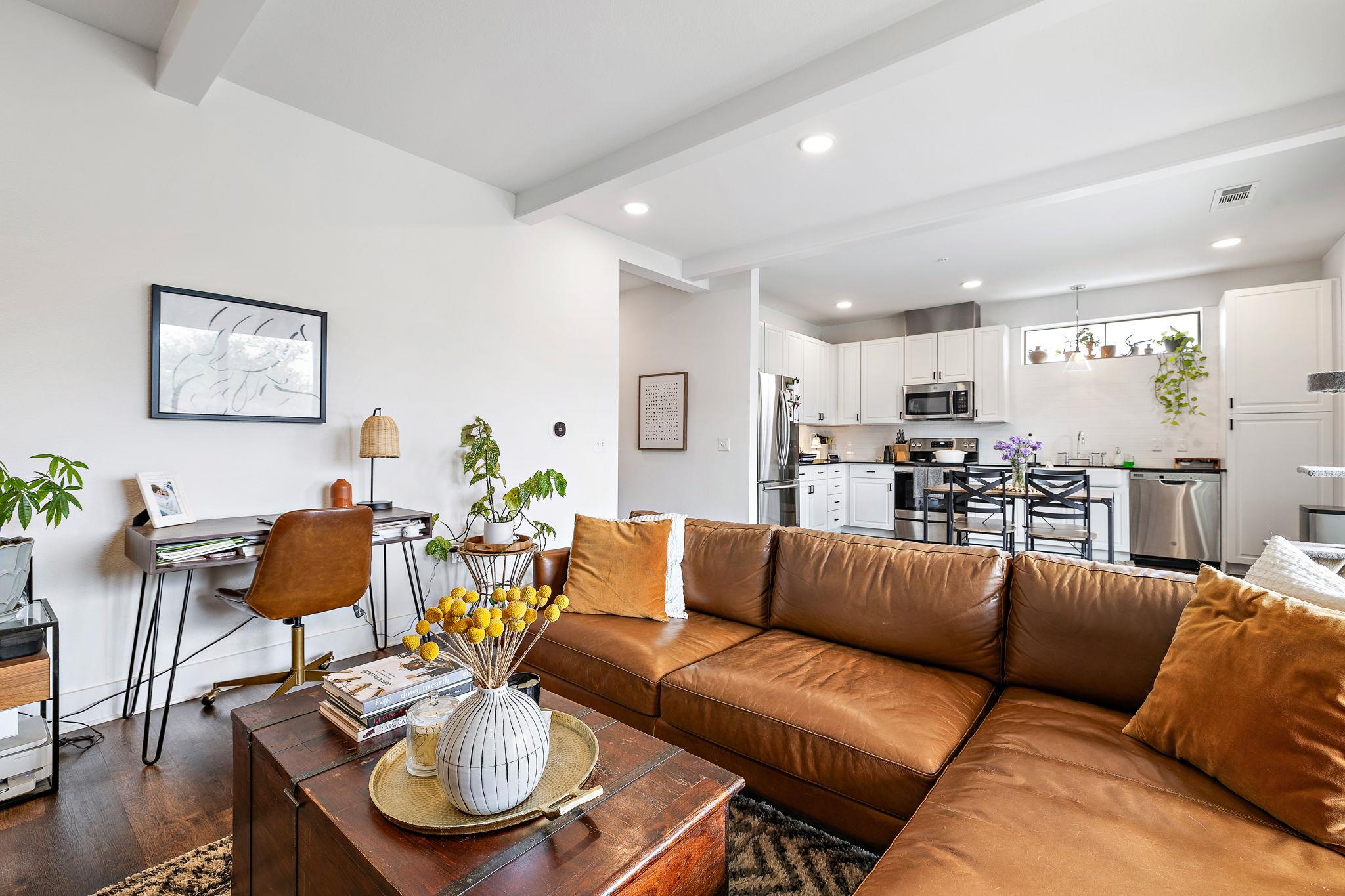 4704 Sunset Trl # 1101, Austin, TX 78745