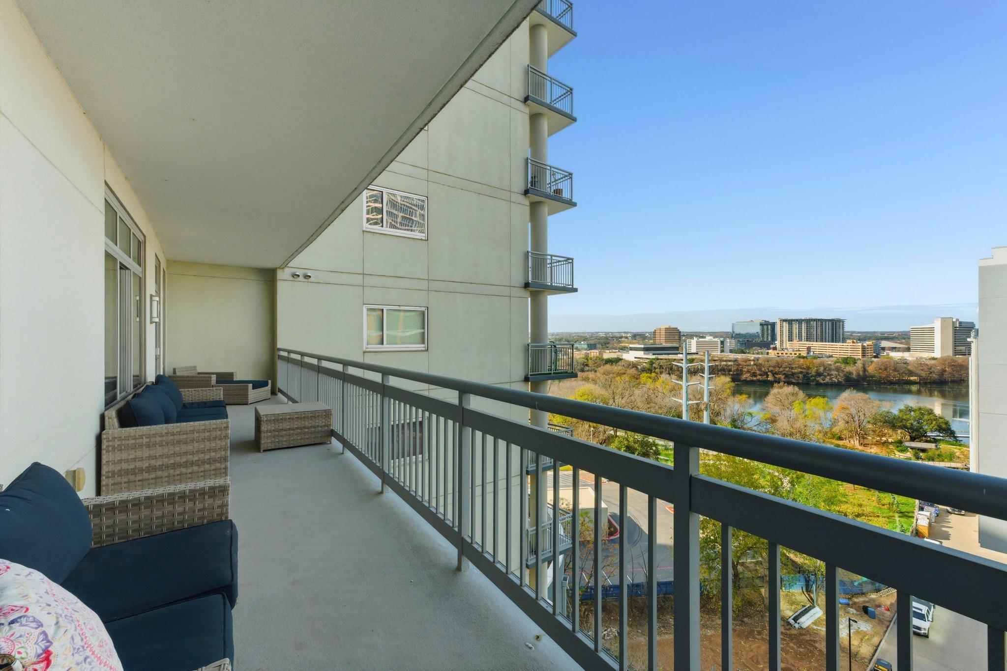 603 Davis St # 1002, Austin, TX 78701