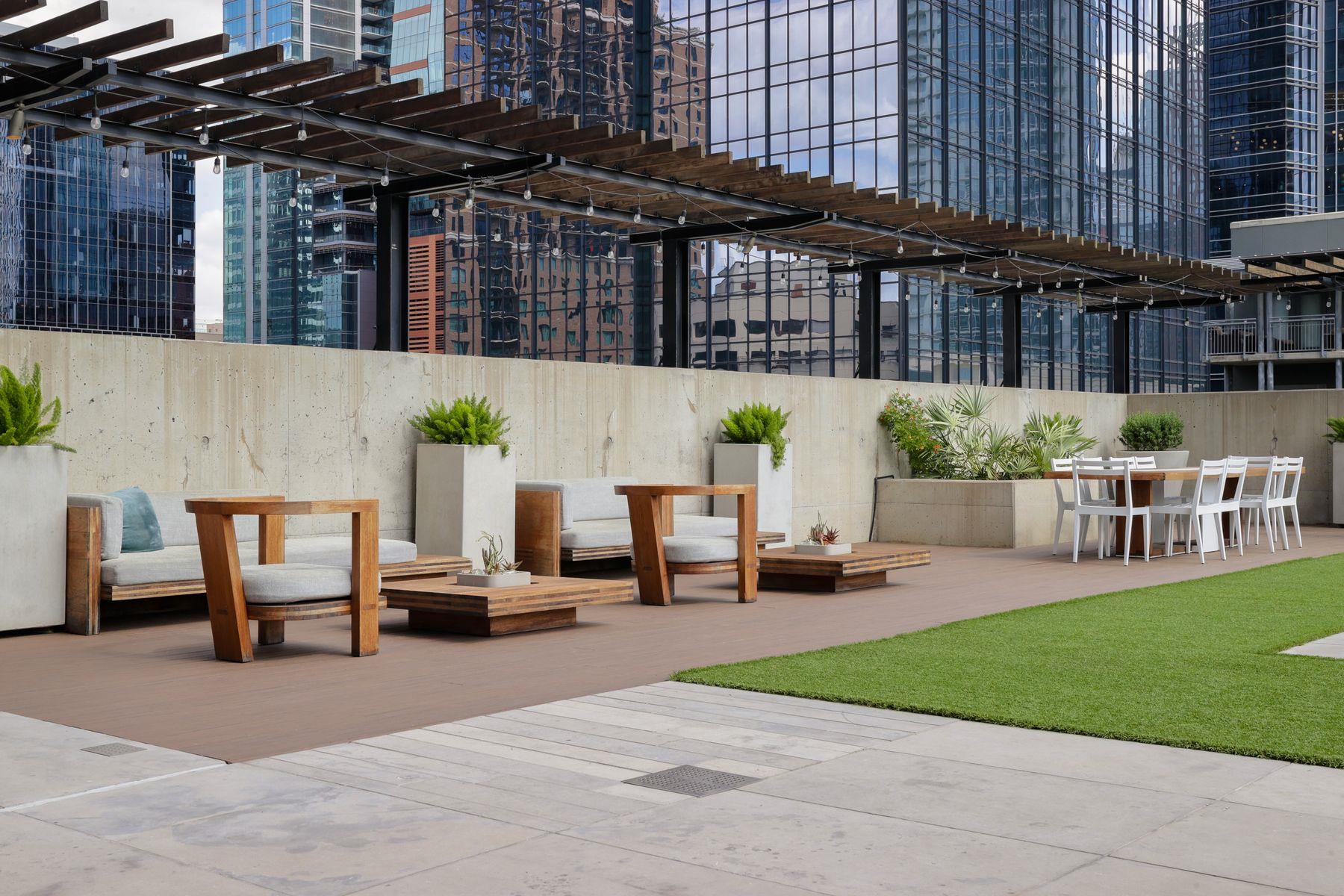 210 Lavaca St # 2809, Austin, TX 78701