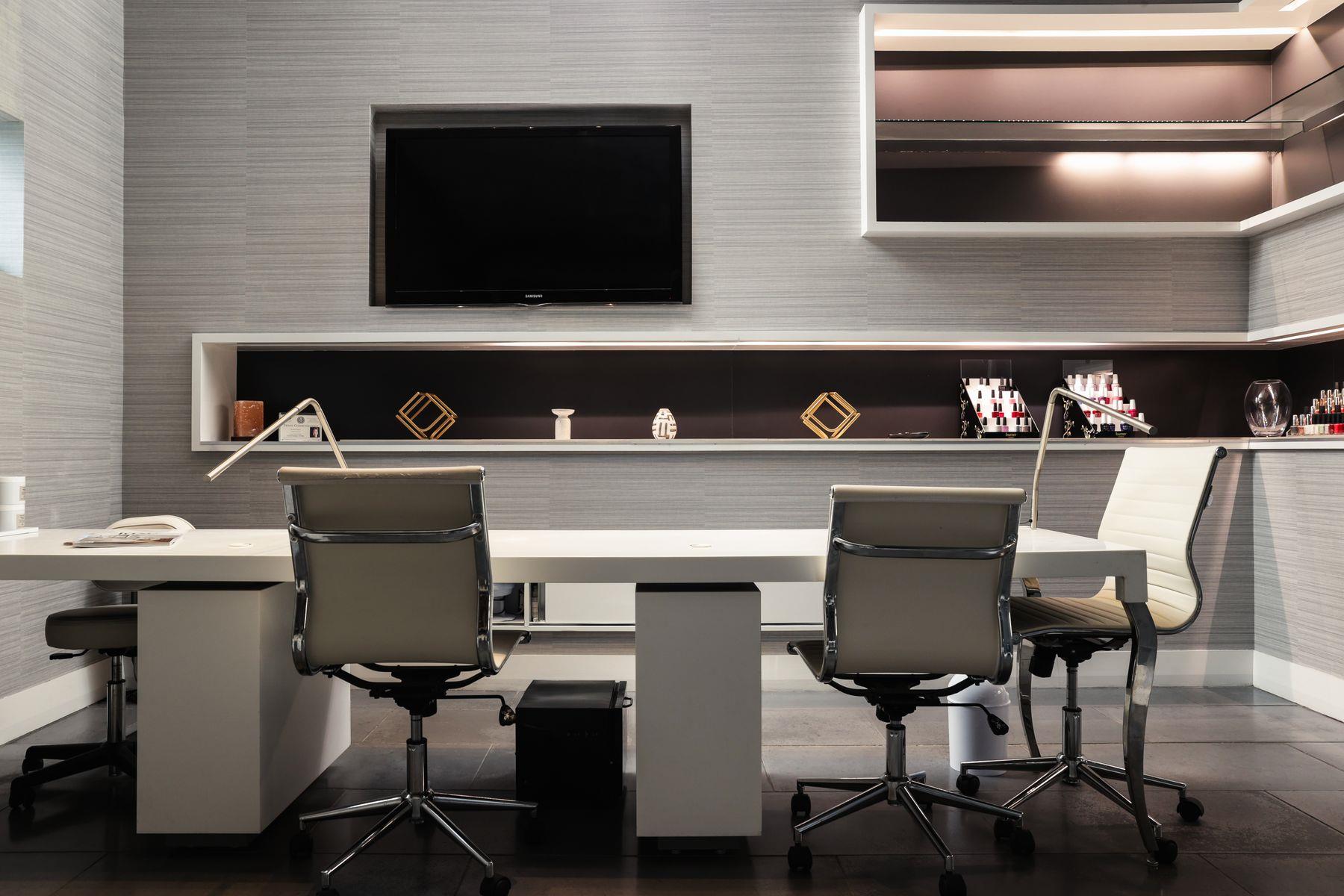 210 Lavaca St # 2809, Austin, TX 78701