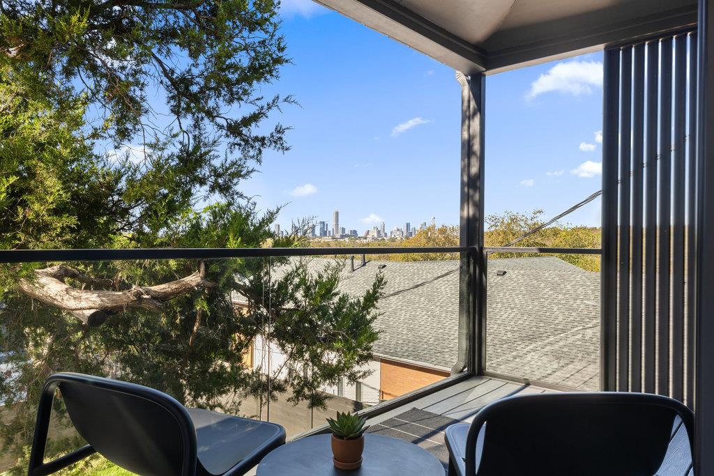 4707 Reyes St # 2, Austin, TX 78721