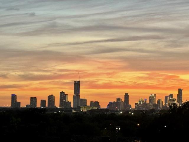 4707 Reyes St # 2, Austin, TX 78721