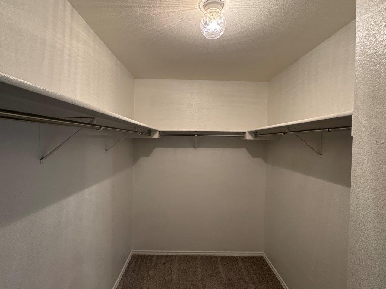 13718 Merseyside Dr, Pflugerville, TX 78660