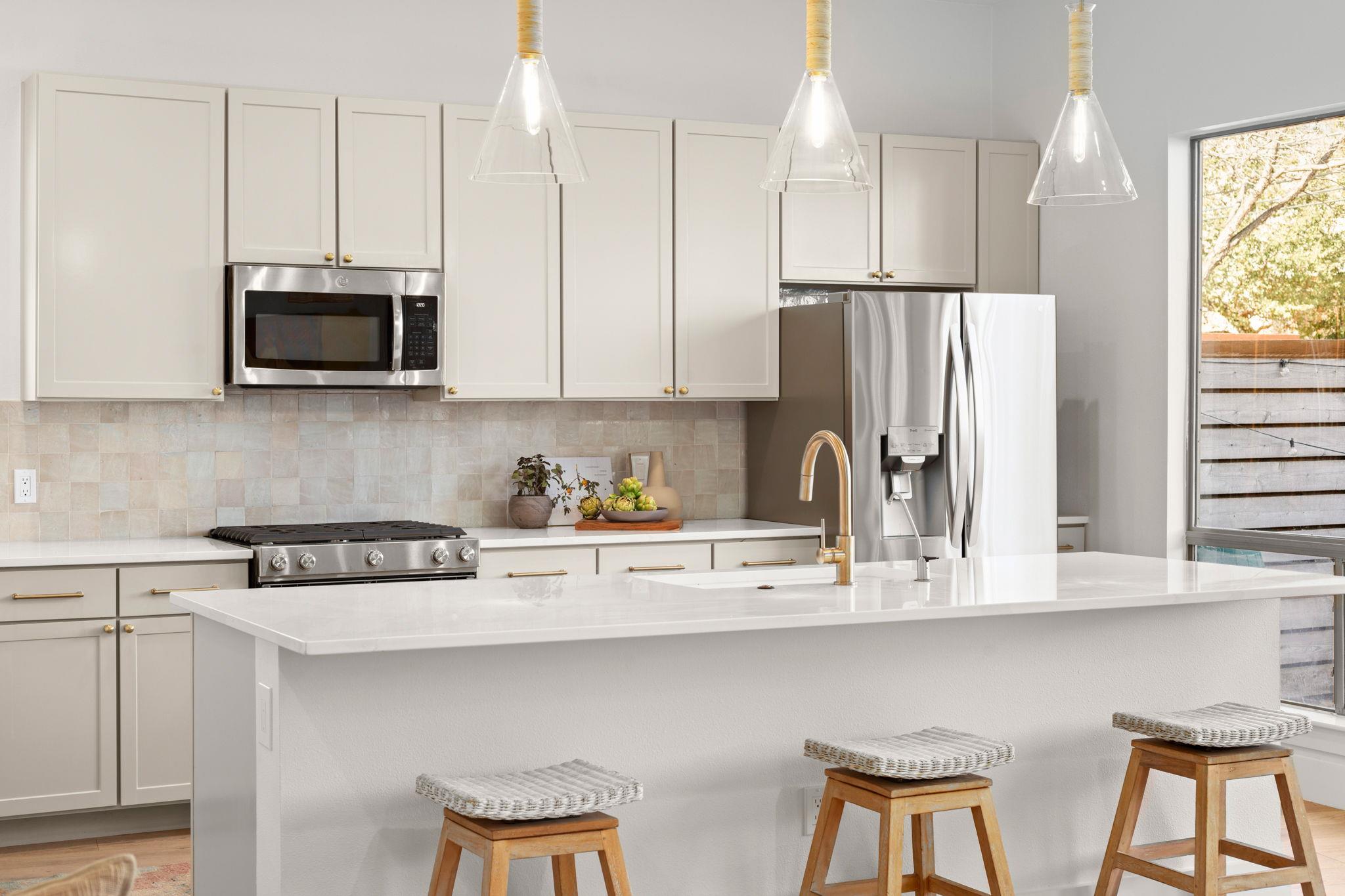 2205 Thornton Rd # A, Austin, TX 78704