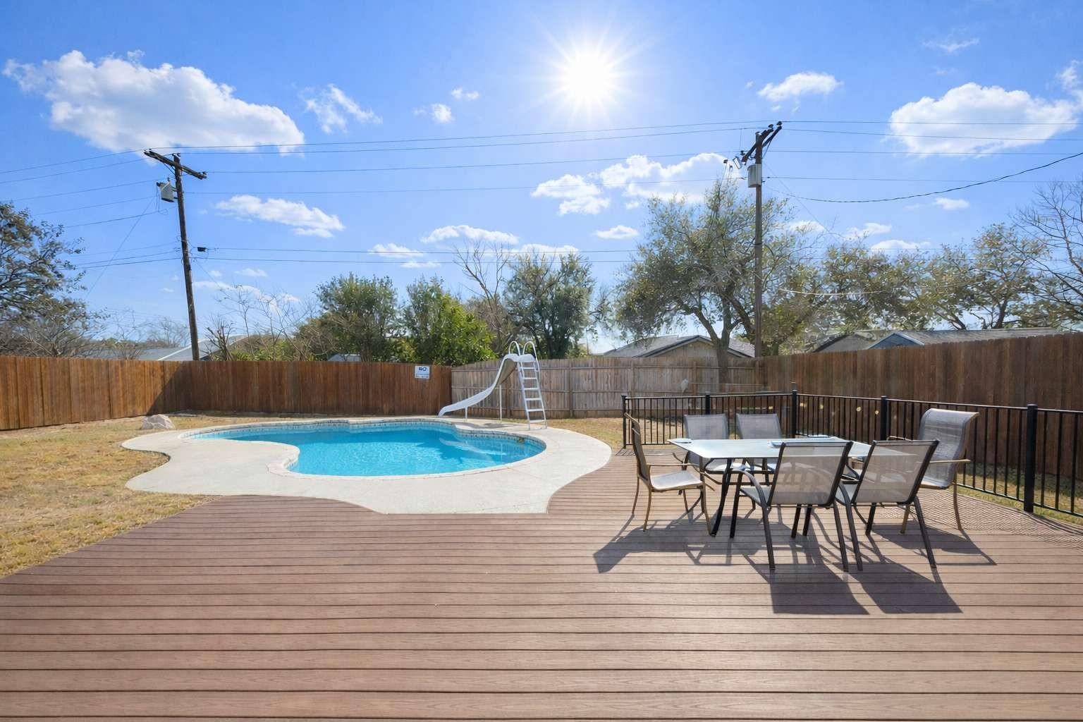 1609 Woodhill Dr, Round Rock, TX 78681