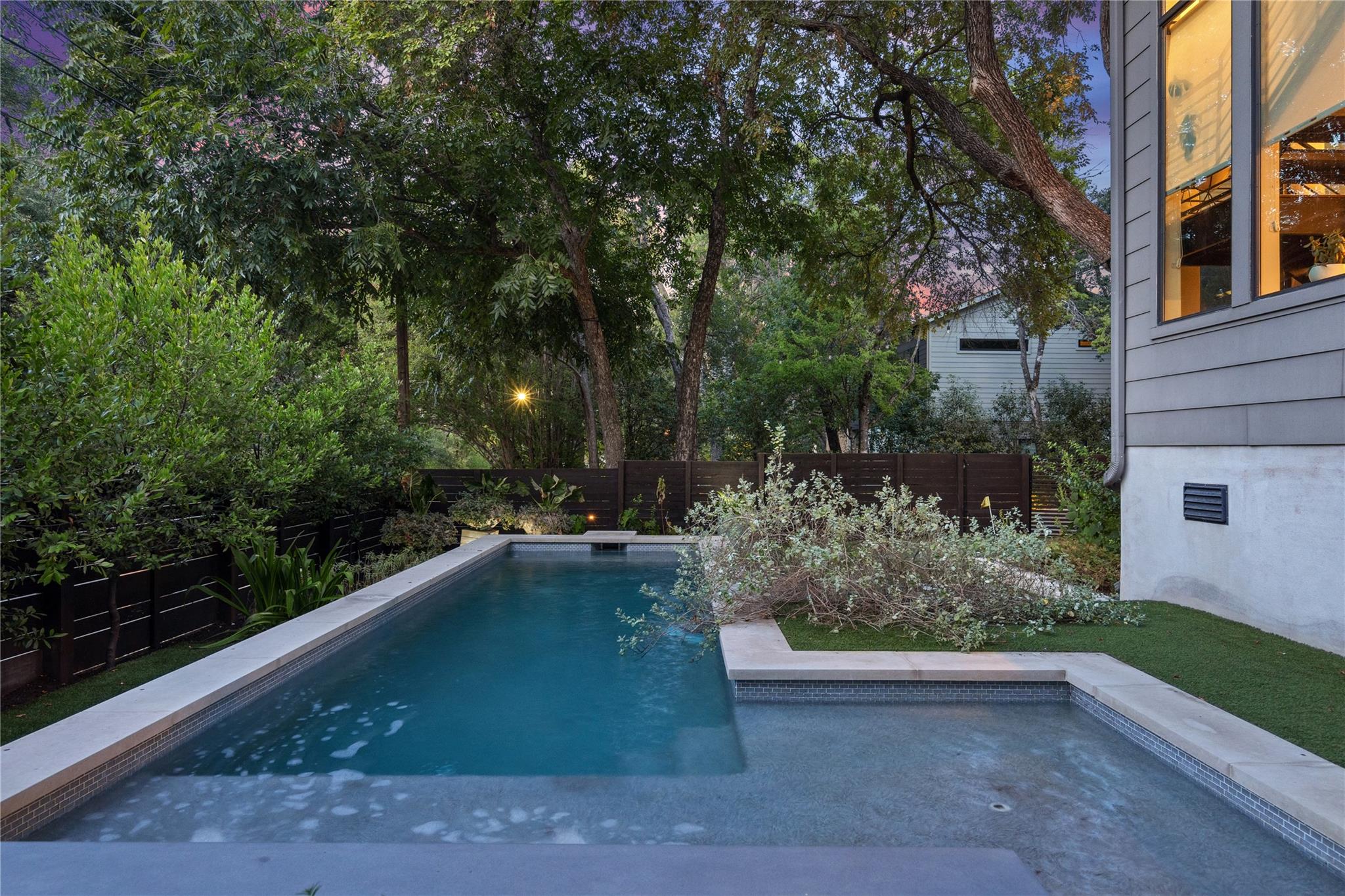 2811 Del Curto Rd # A, Austin, TX 78704