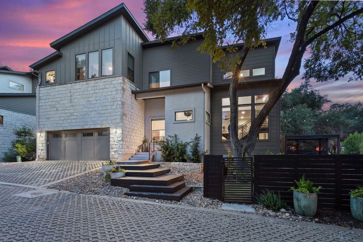 2811 Del Curto Rd # A, Austin, TX 78704