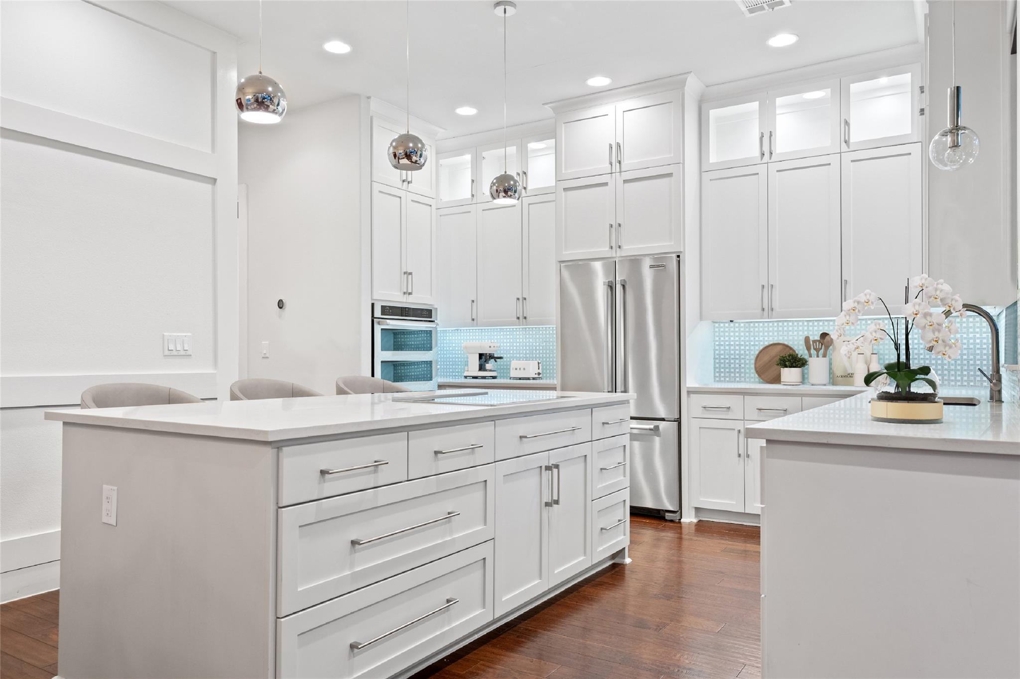 2811 Del Curto Rd # A, Austin, TX 78704