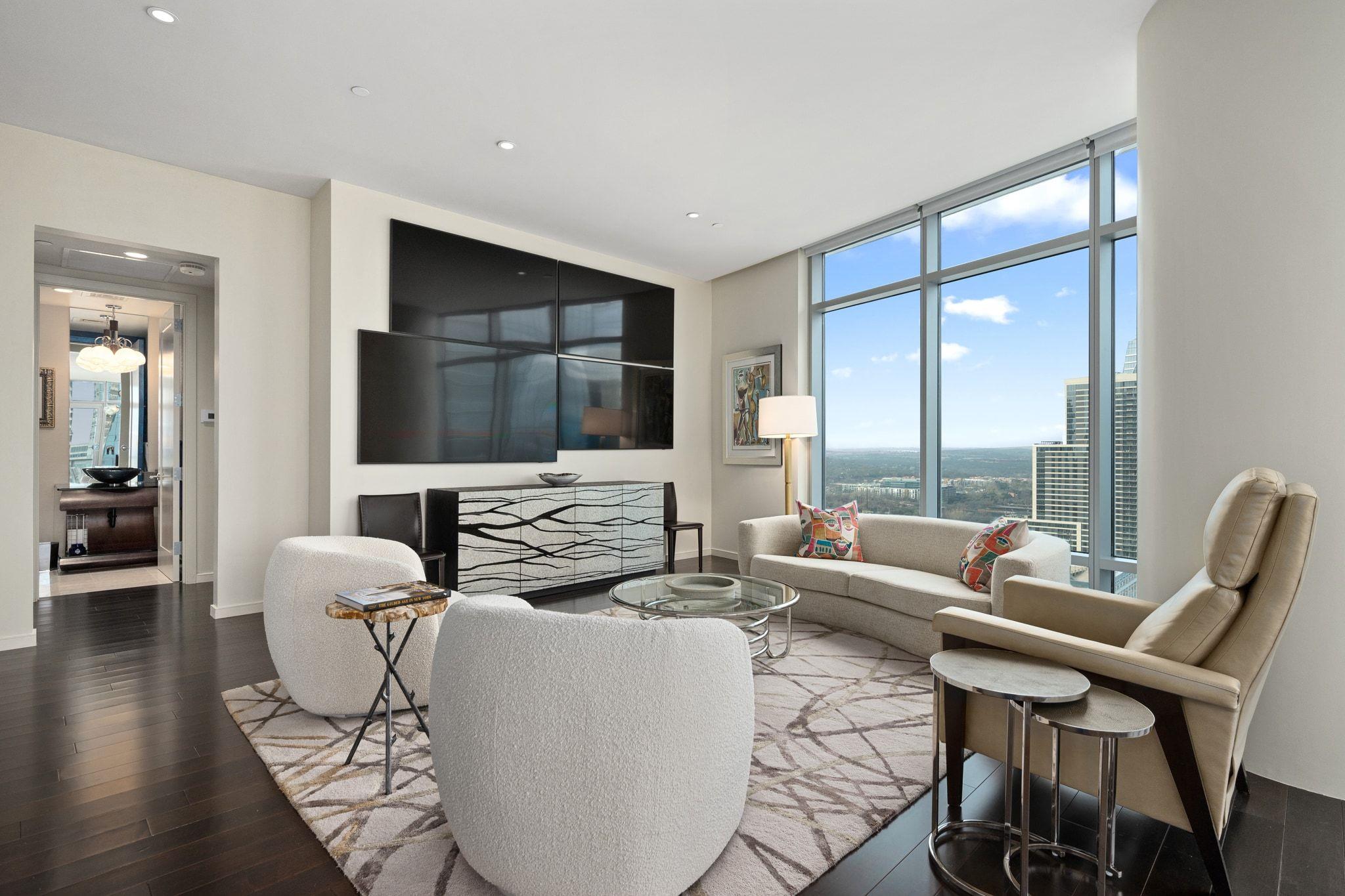 200 Congress Ave # 24E, Austin, TX 78701