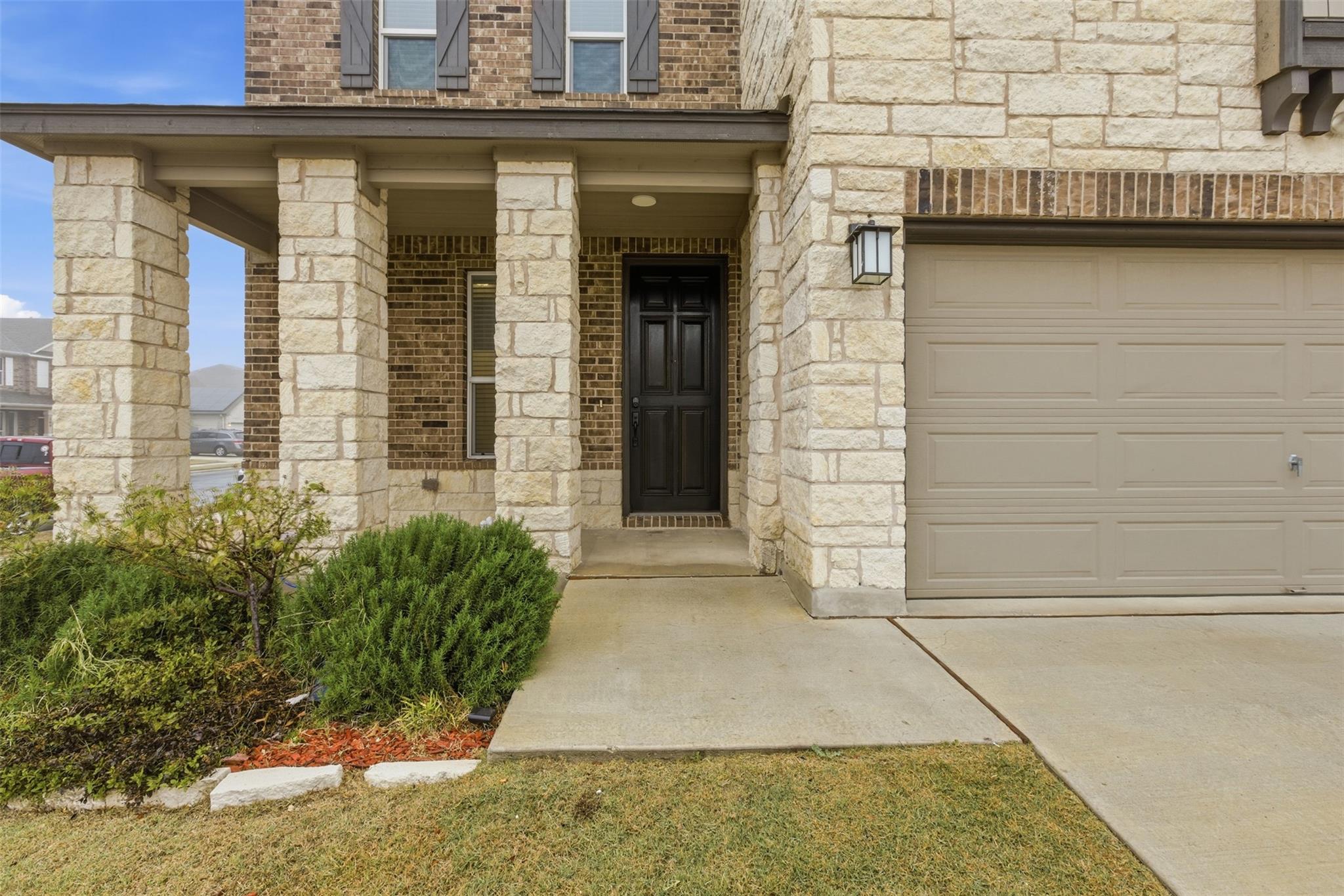 201 Sweet Autumn Dr, Georgetown, TX 78626