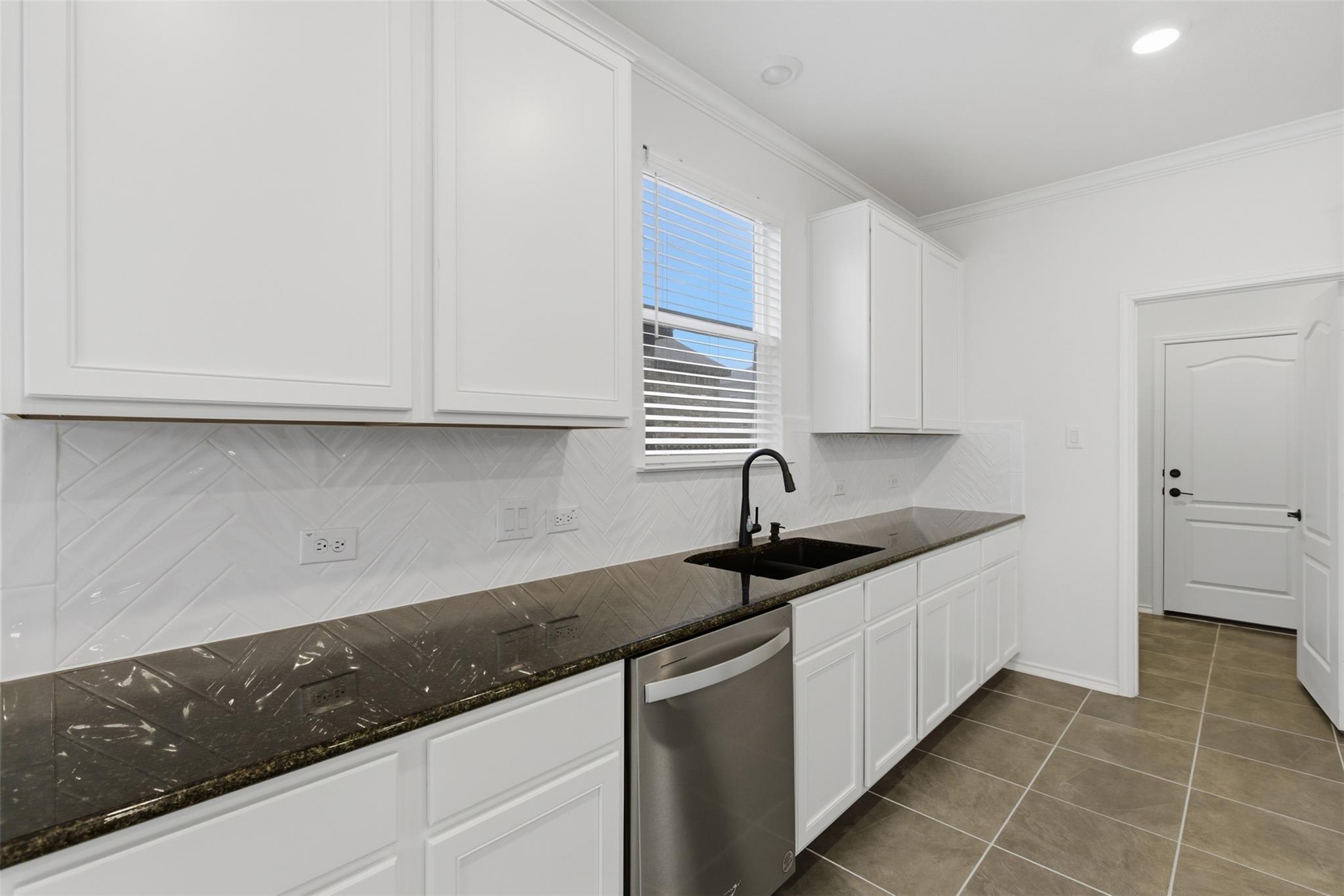 201 Sweet Autumn Dr, Georgetown, TX 78626