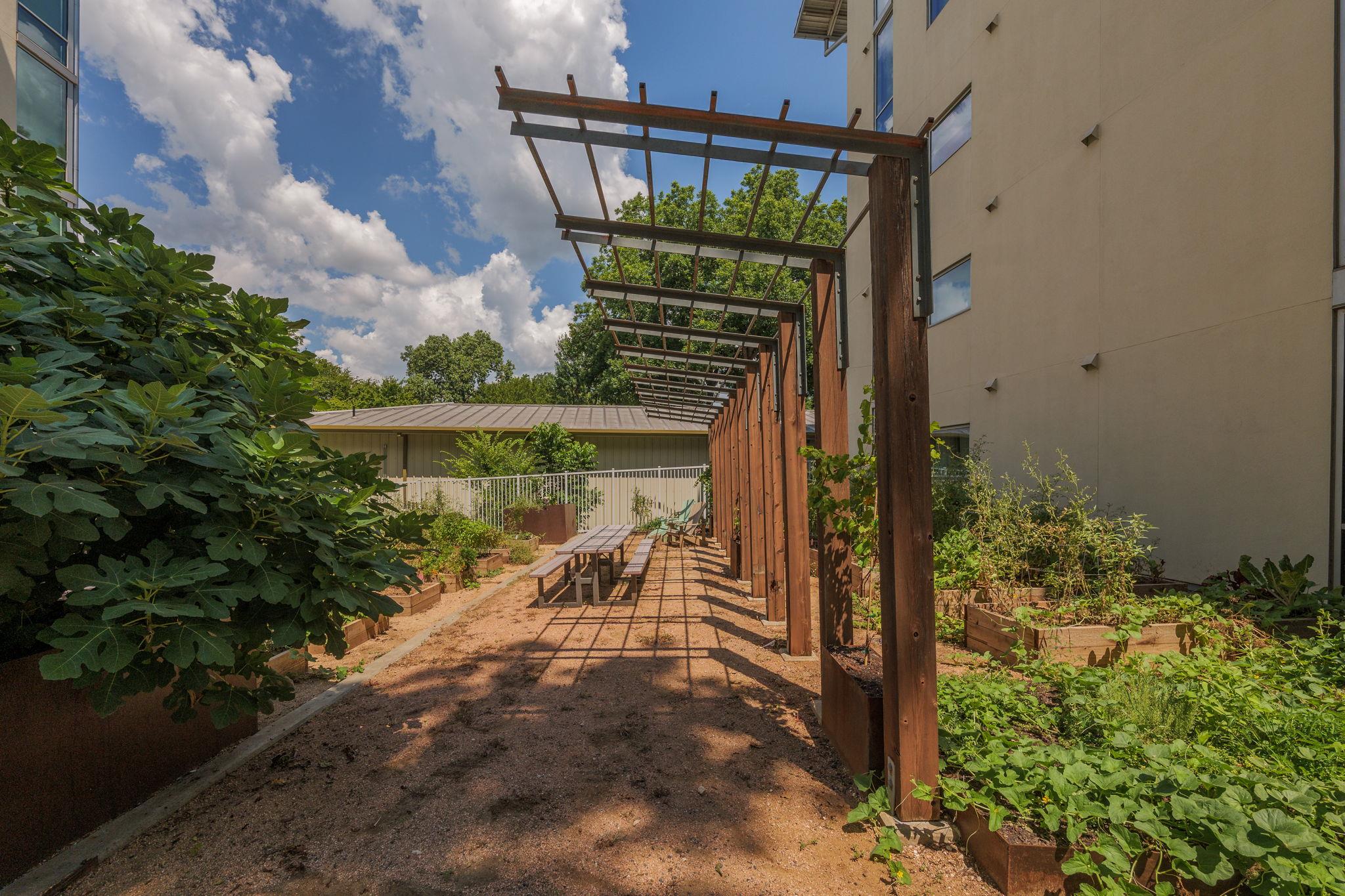 1600 Barton Springs Rd # 5508, Austin, TX 78704