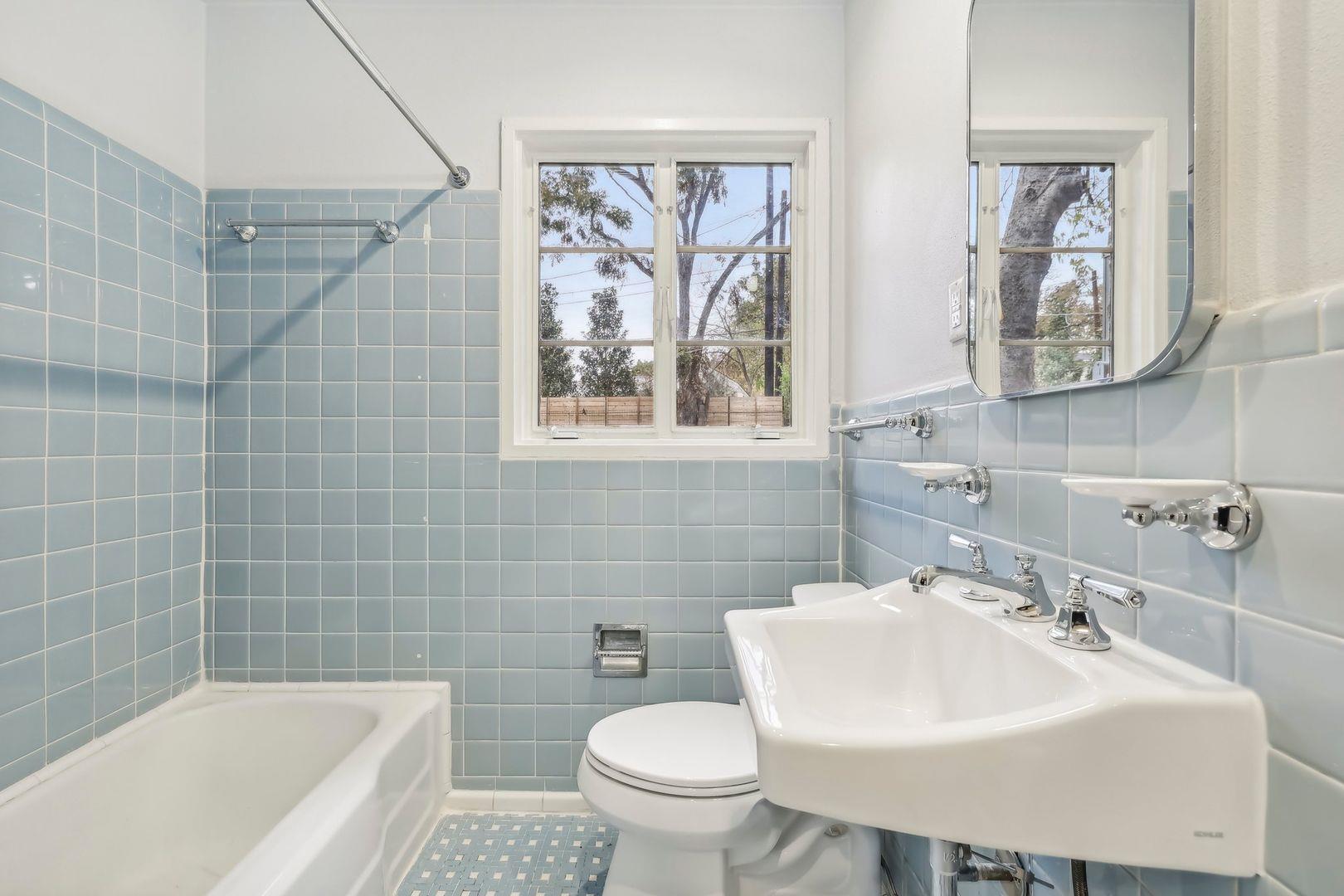 3010 Windsor Rd # Unit E, Austin, TX 78703