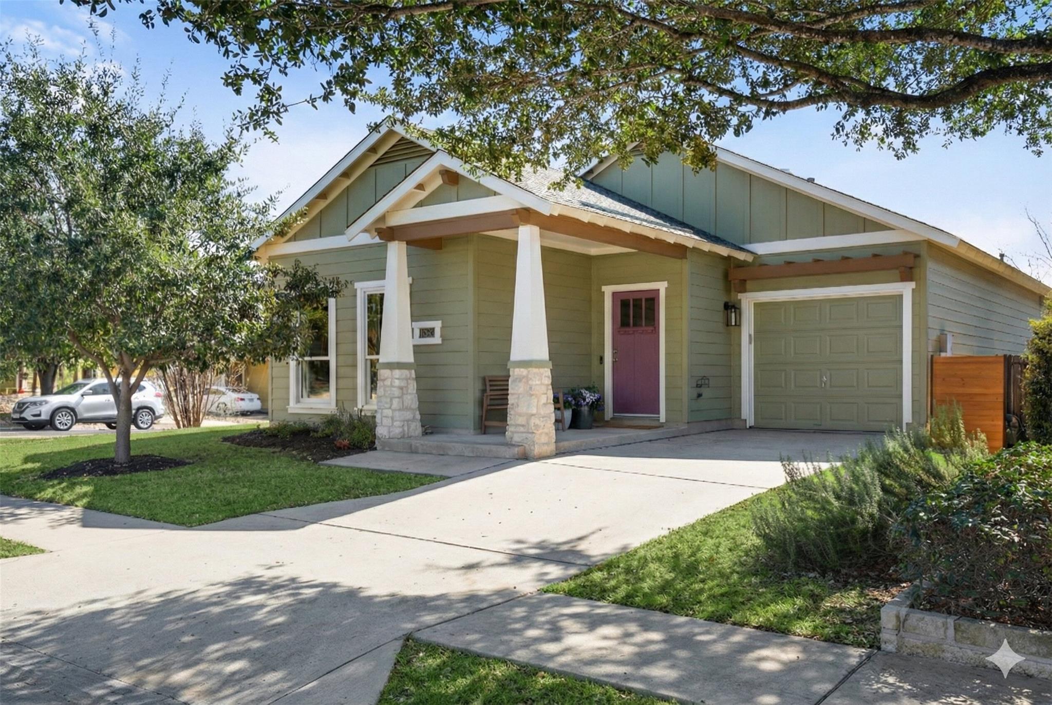 10817 Trail Weary Dr, Austin, TX 78754