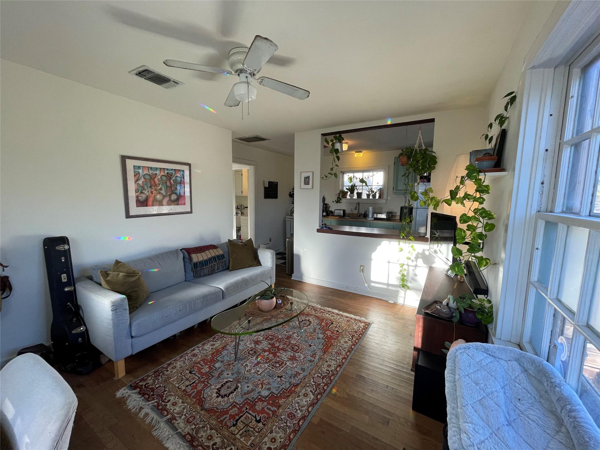 803 W Gibson St, Austin, TX 78704