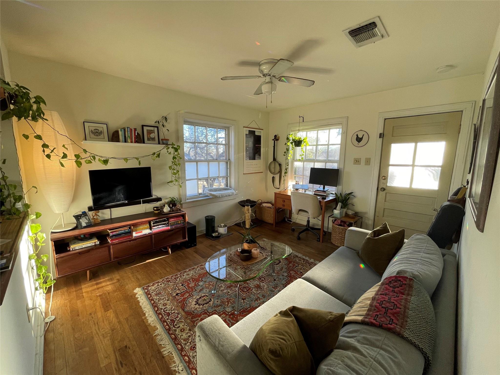 803 W Gibson St, Austin, TX 78704