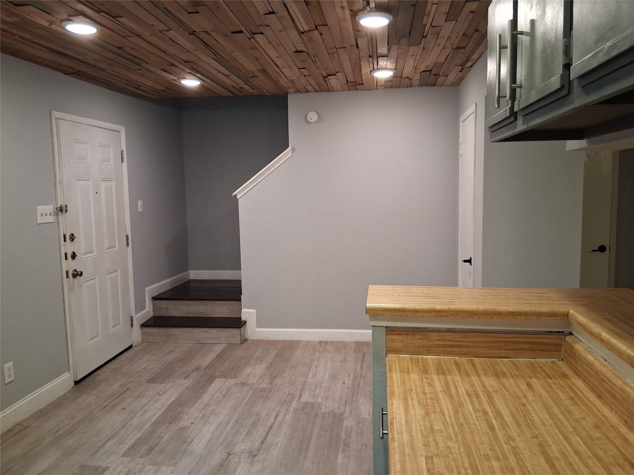 2807 W Slaughter Ln # B, Austin, TX 78748