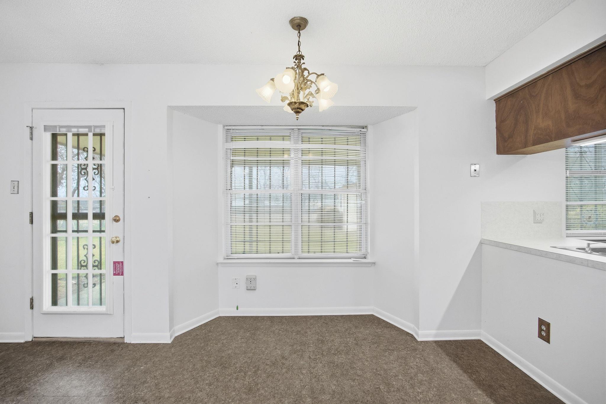 8516 Woodstone Dr, Austin, TX 78757