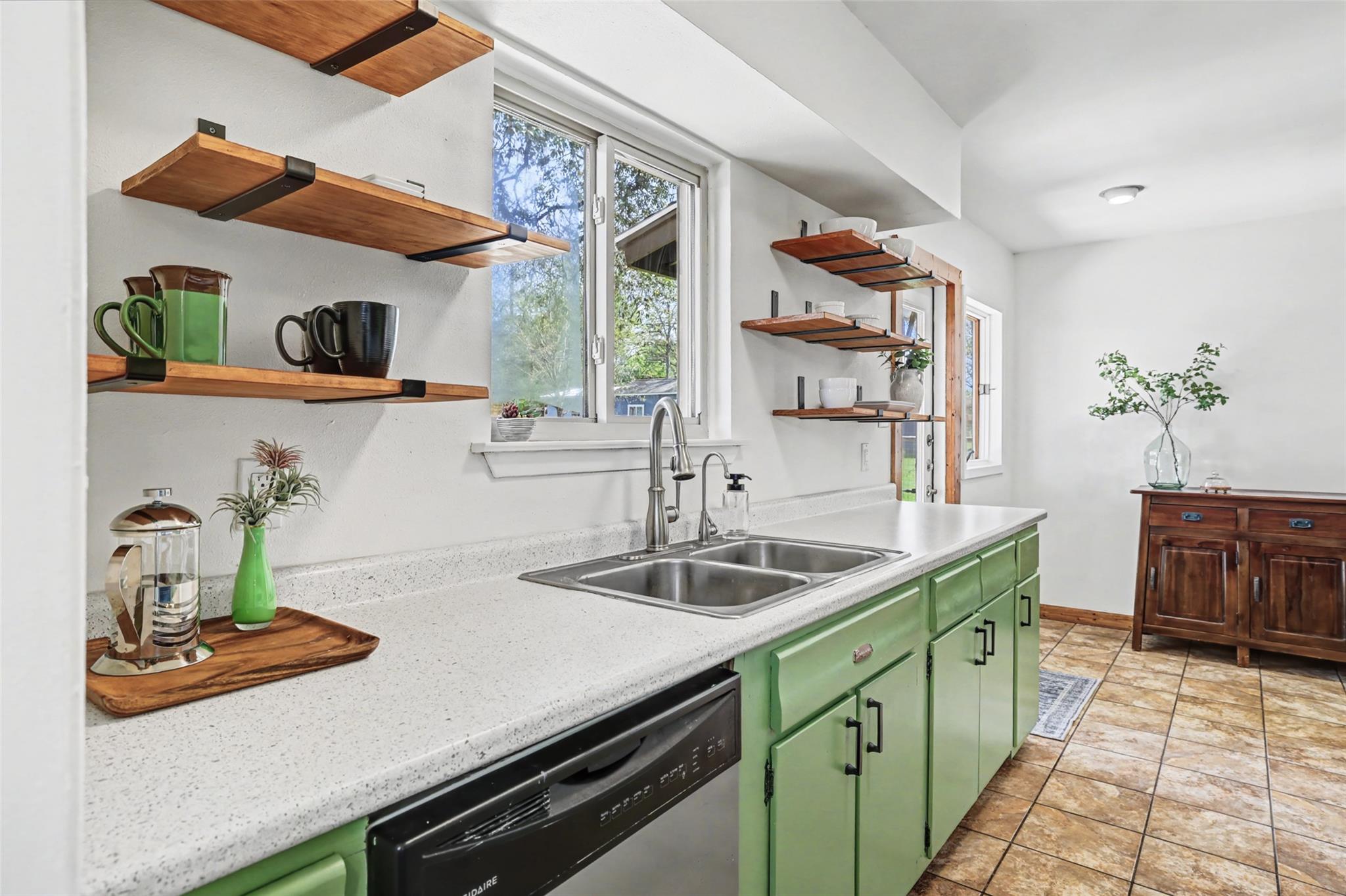 1206 Arden Dr, Austin, TX 78745