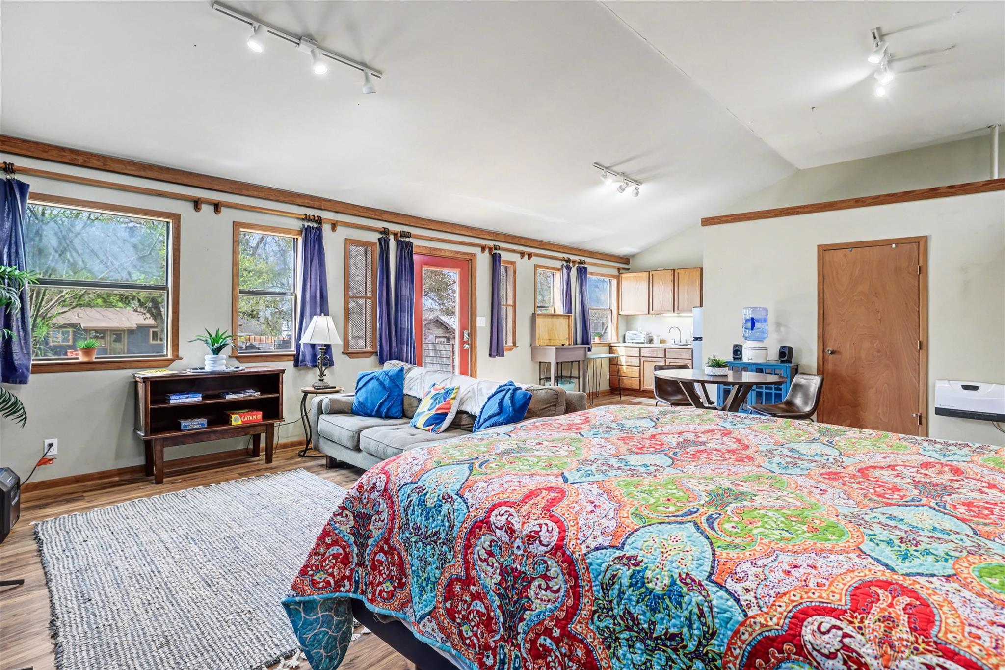 1206 Arden Dr, Austin, TX 78745