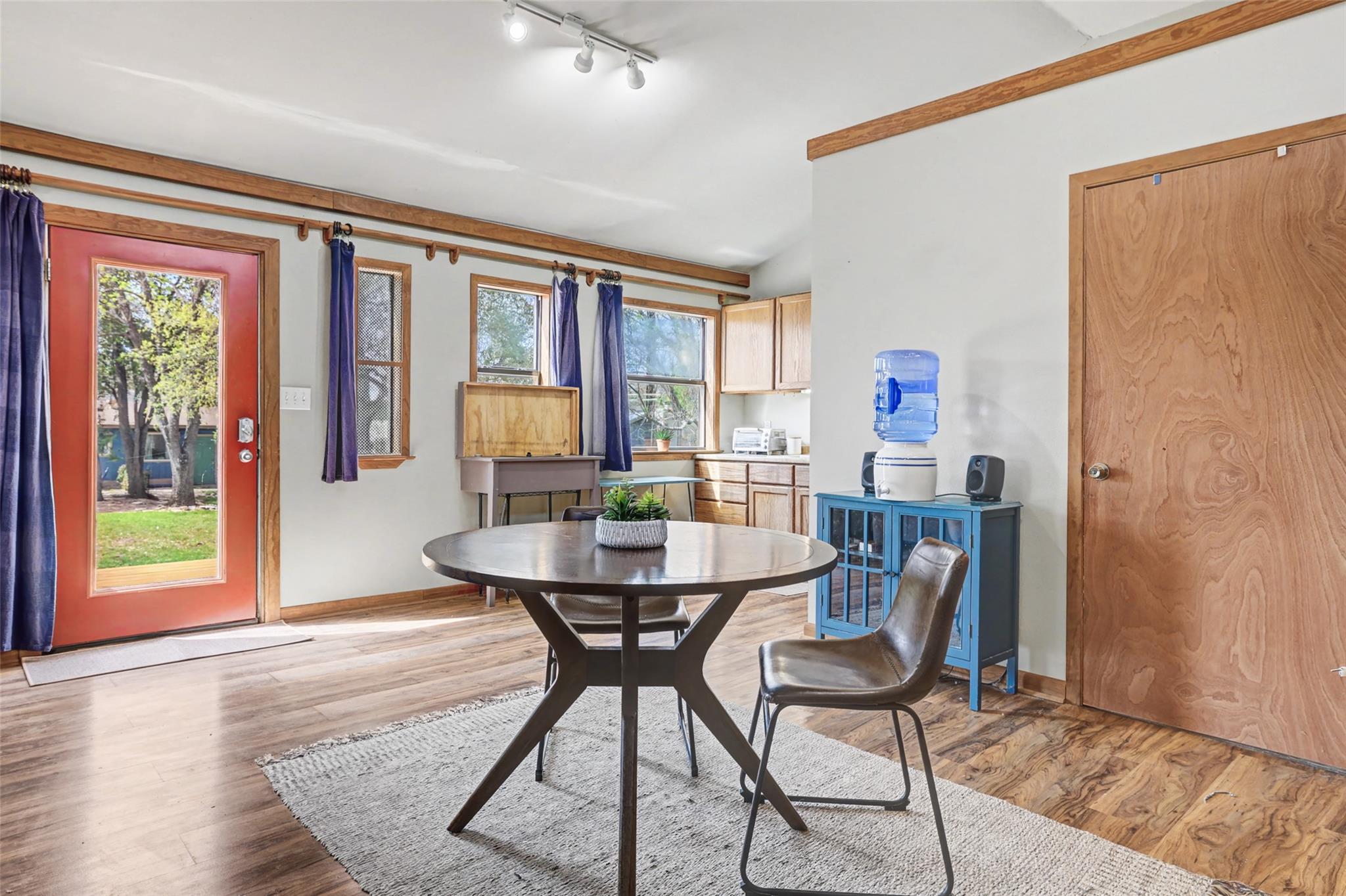 1206 Arden Dr, Austin, TX 78745