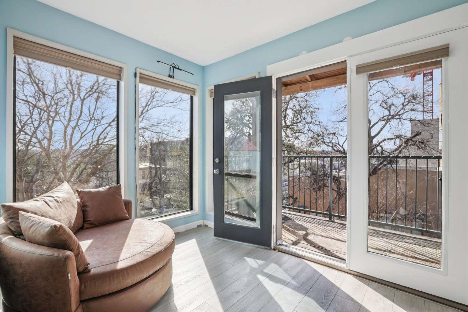 1106 W 6th St # 213, Austin, TX 78703