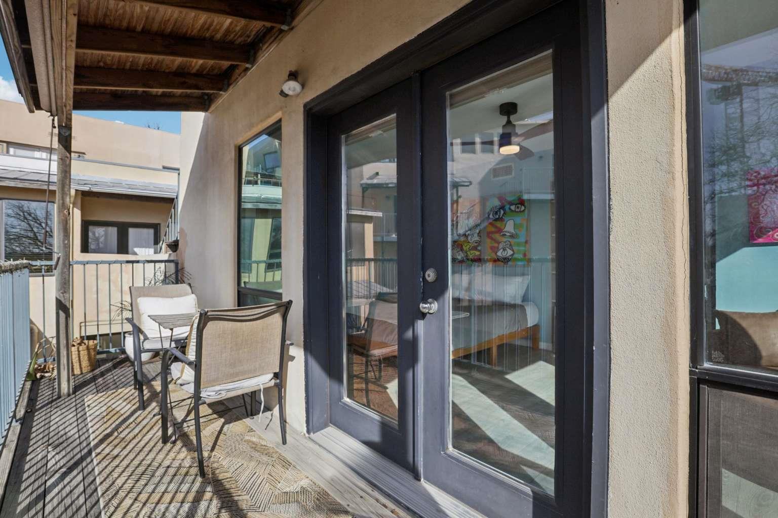 1106 W 6th St # 213, Austin, TX 78703